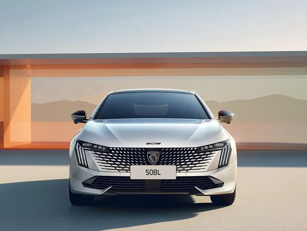 Эмблема Peugeot 508L