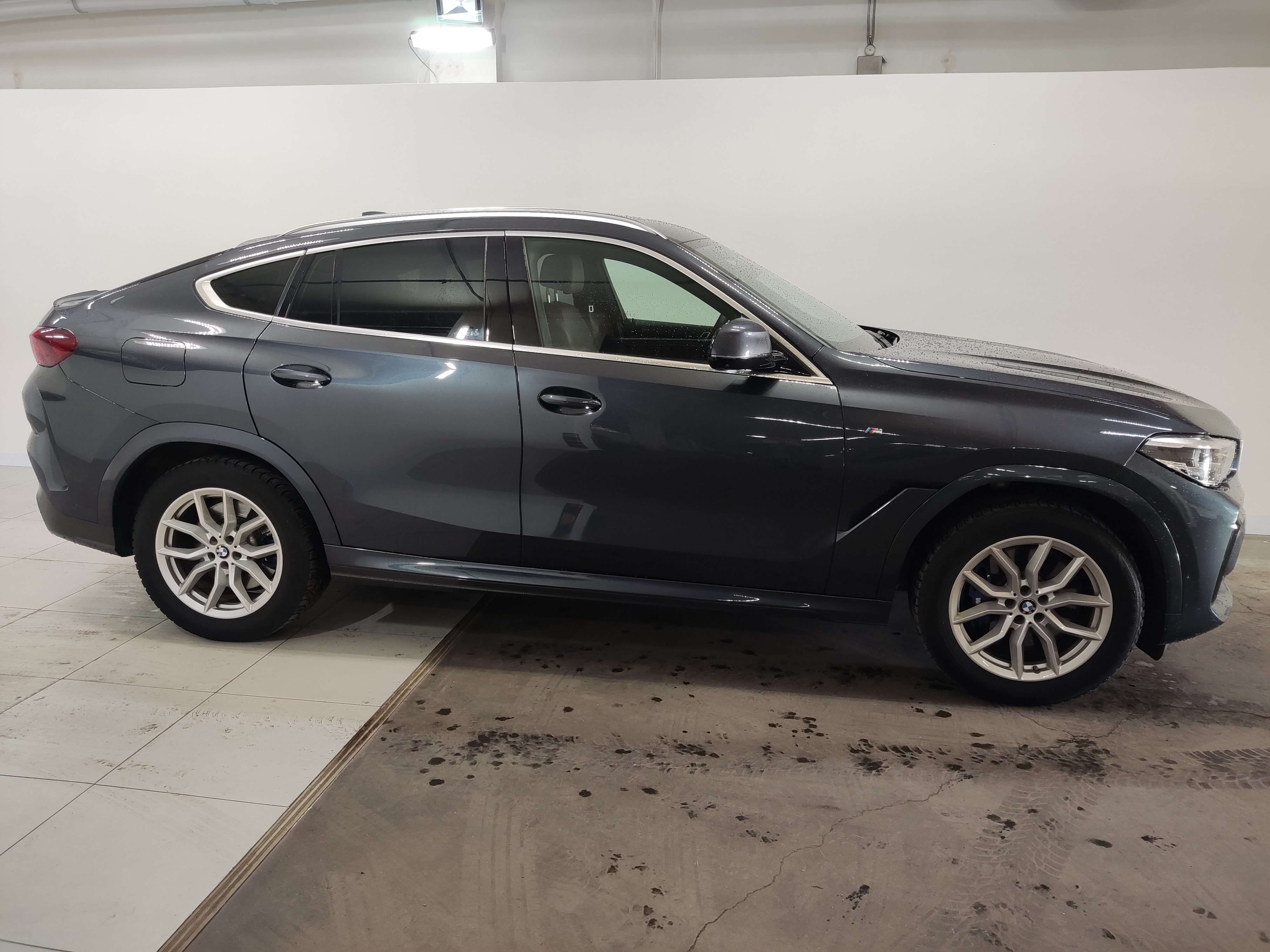 BMW -