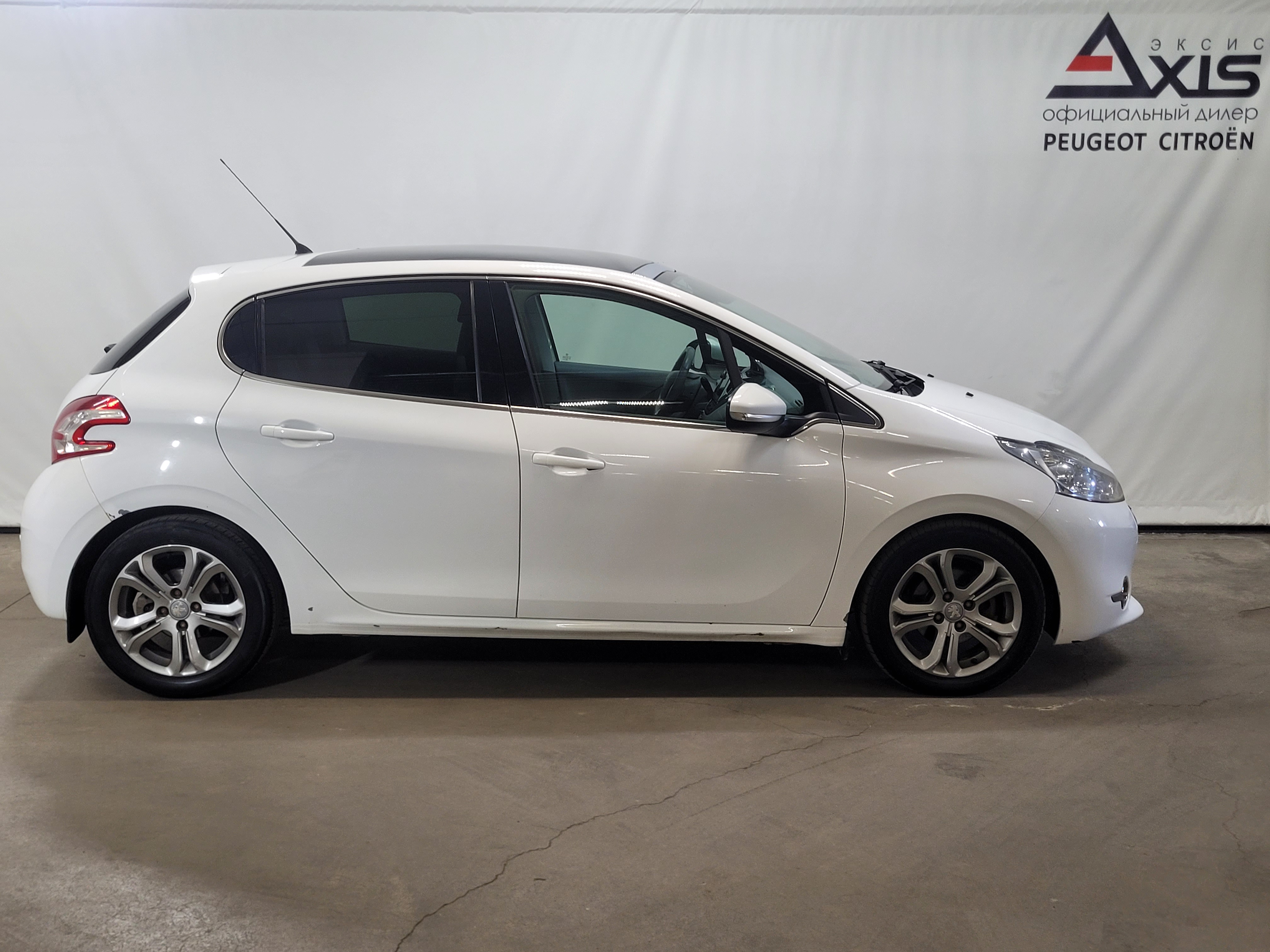 Peugeot -