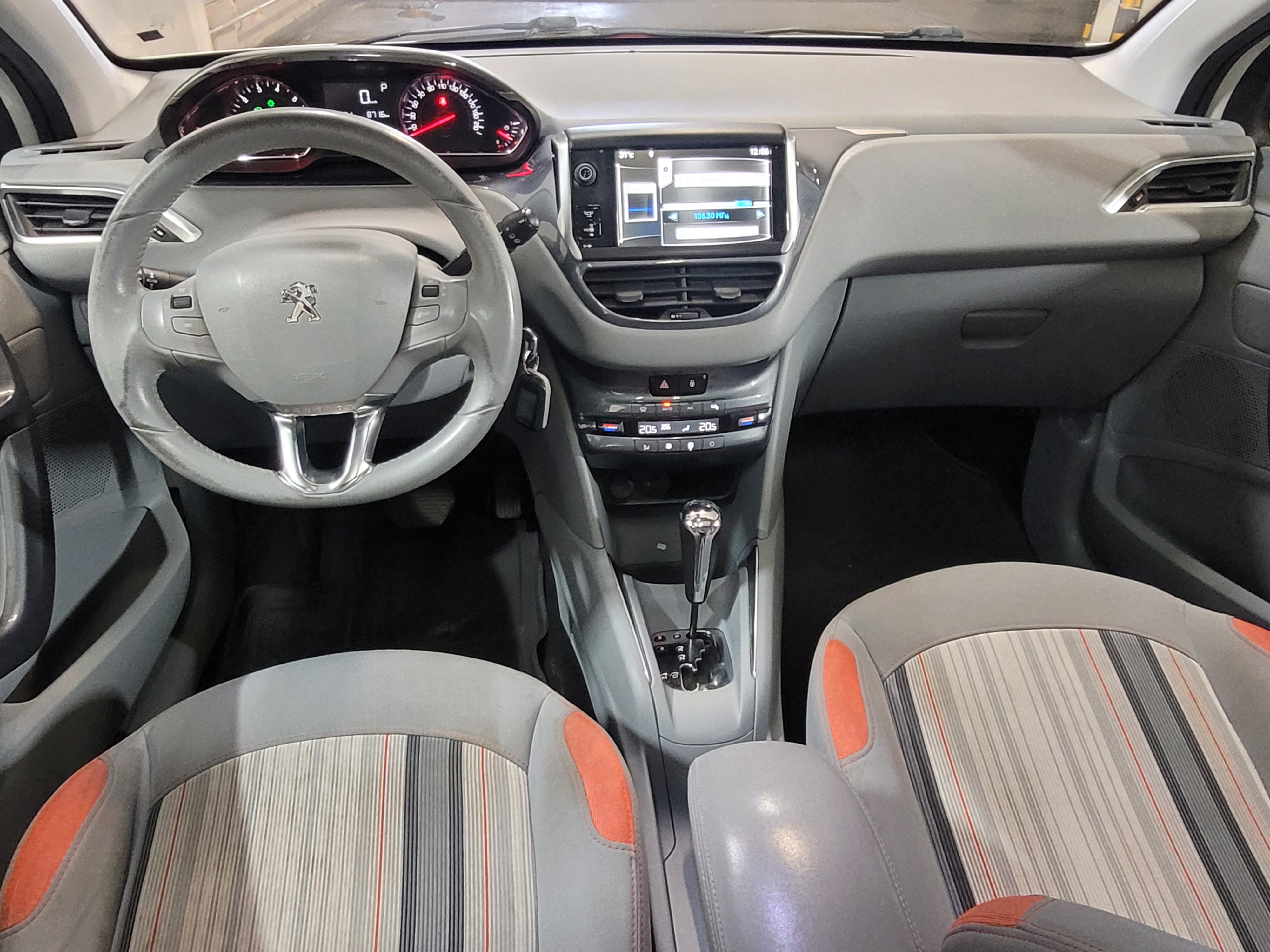 Peugeot -
