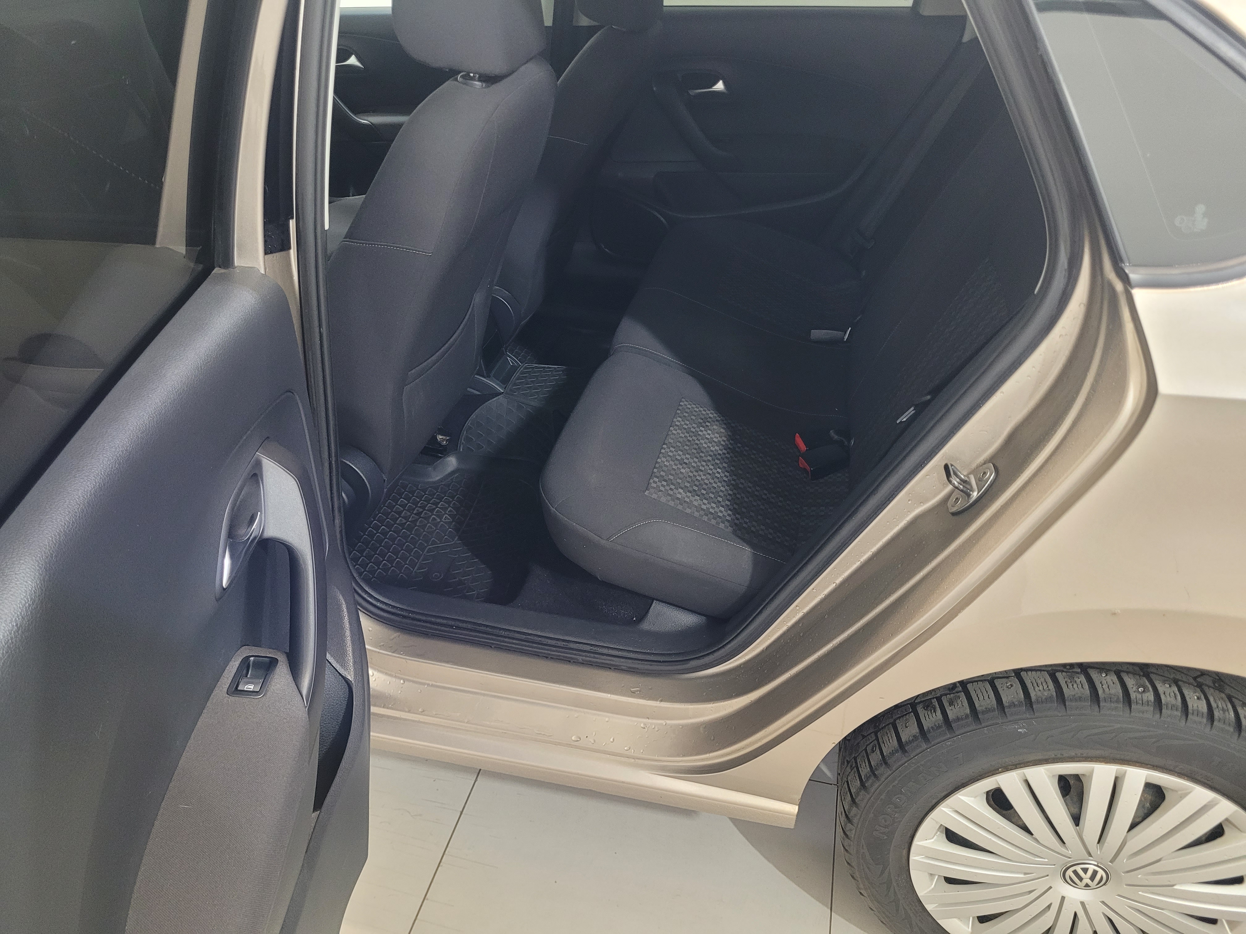 Volkswagen -