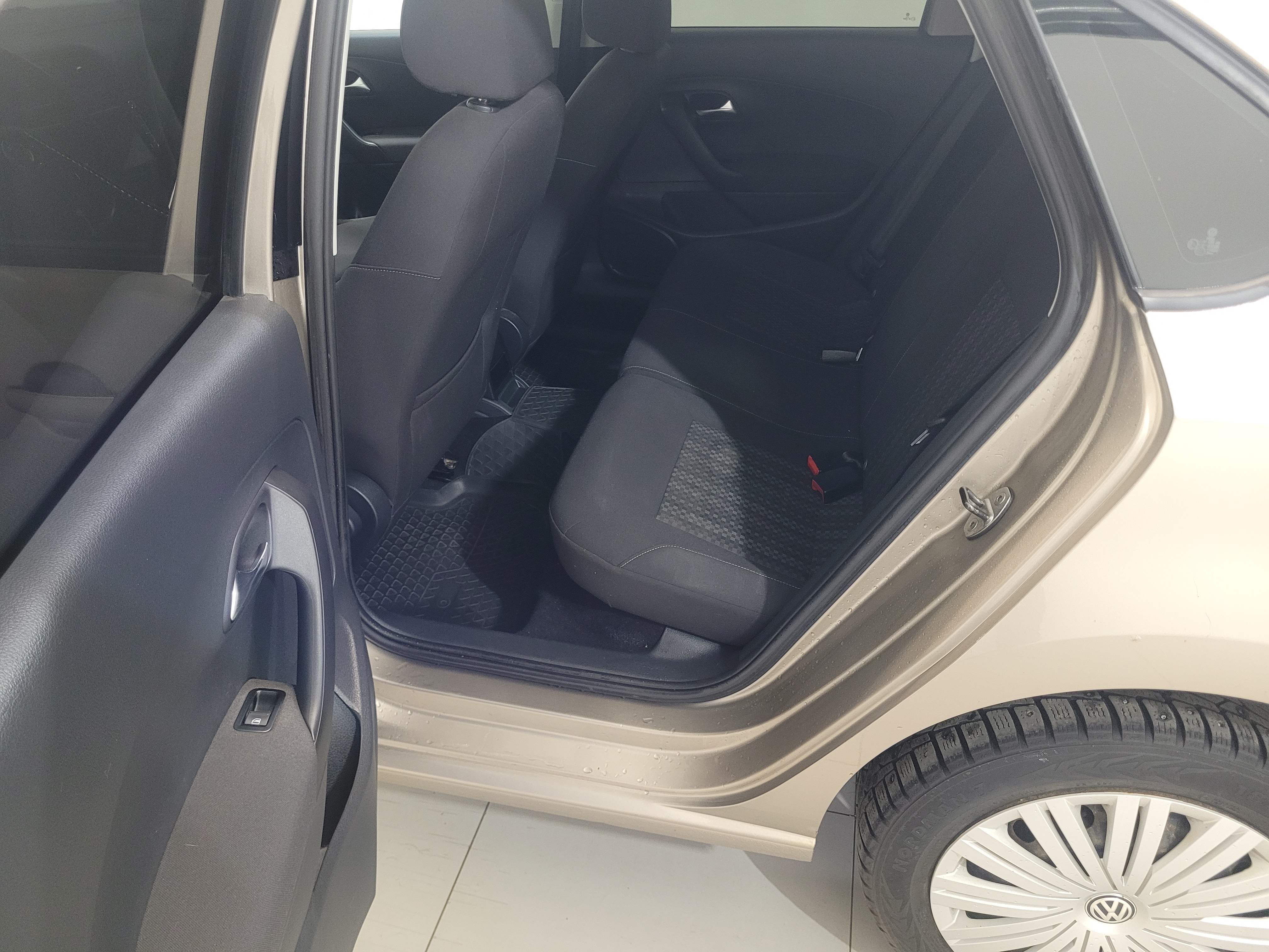 Volkswagen -