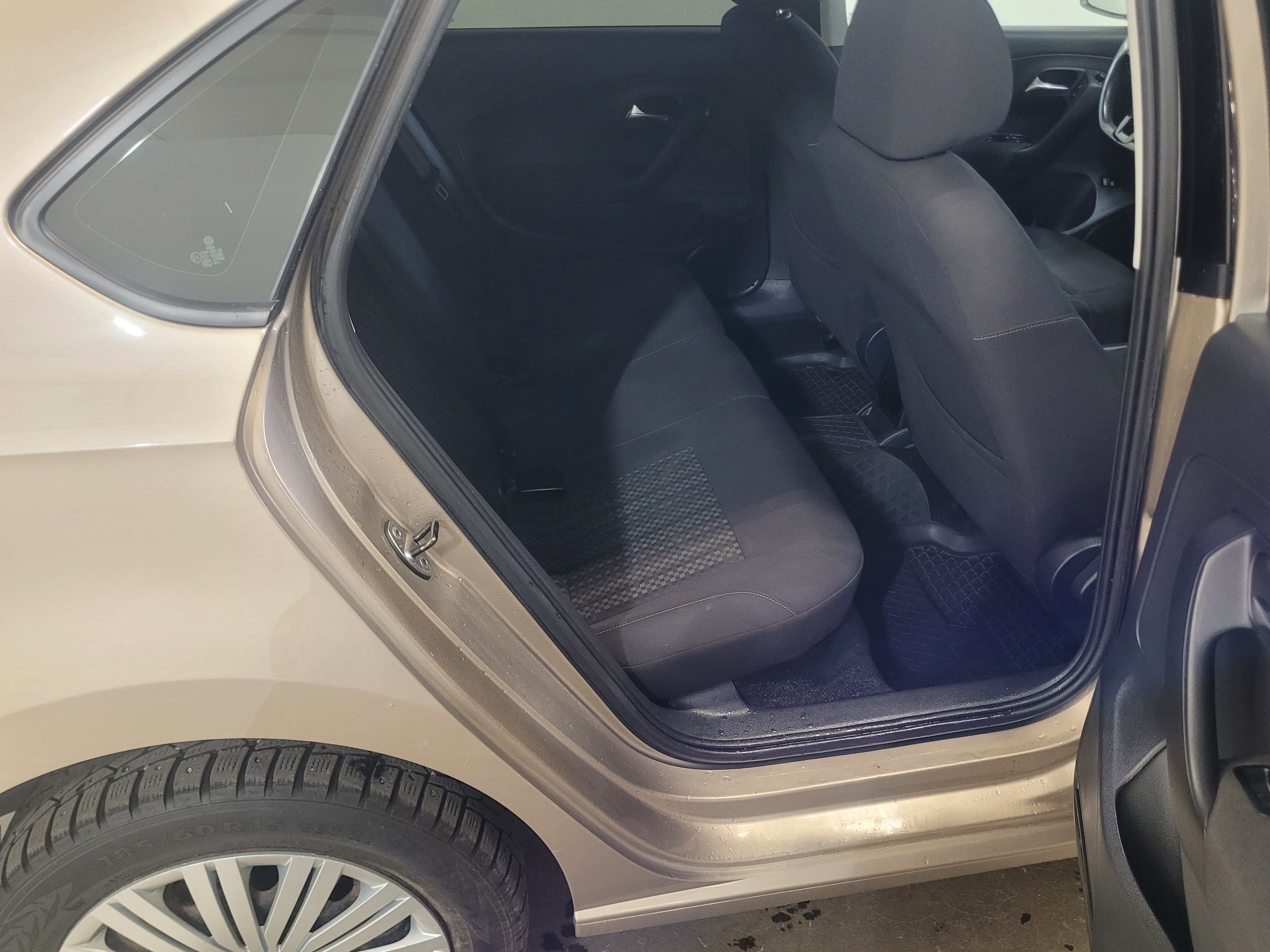 Volkswagen -
