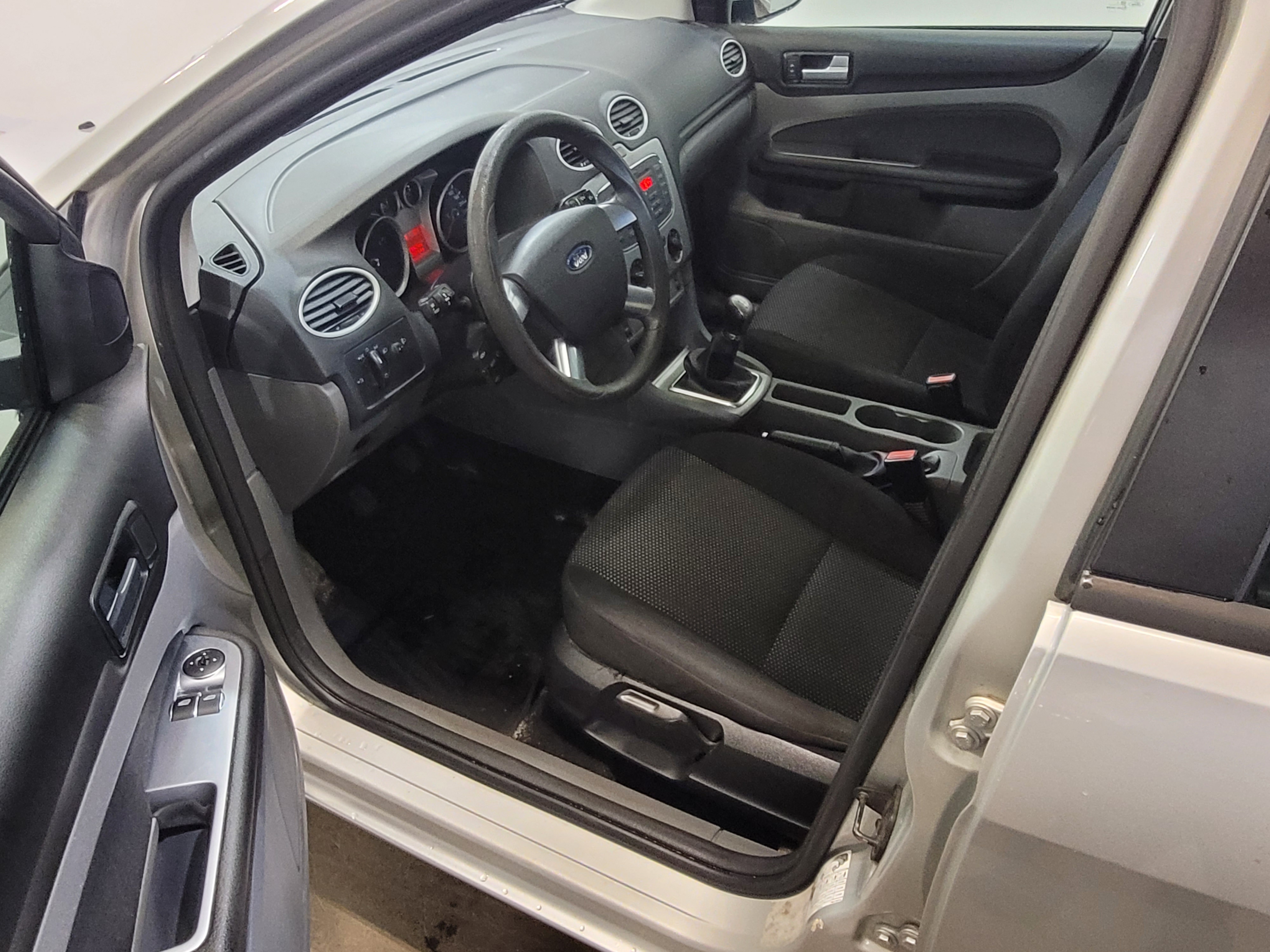 Ford -
