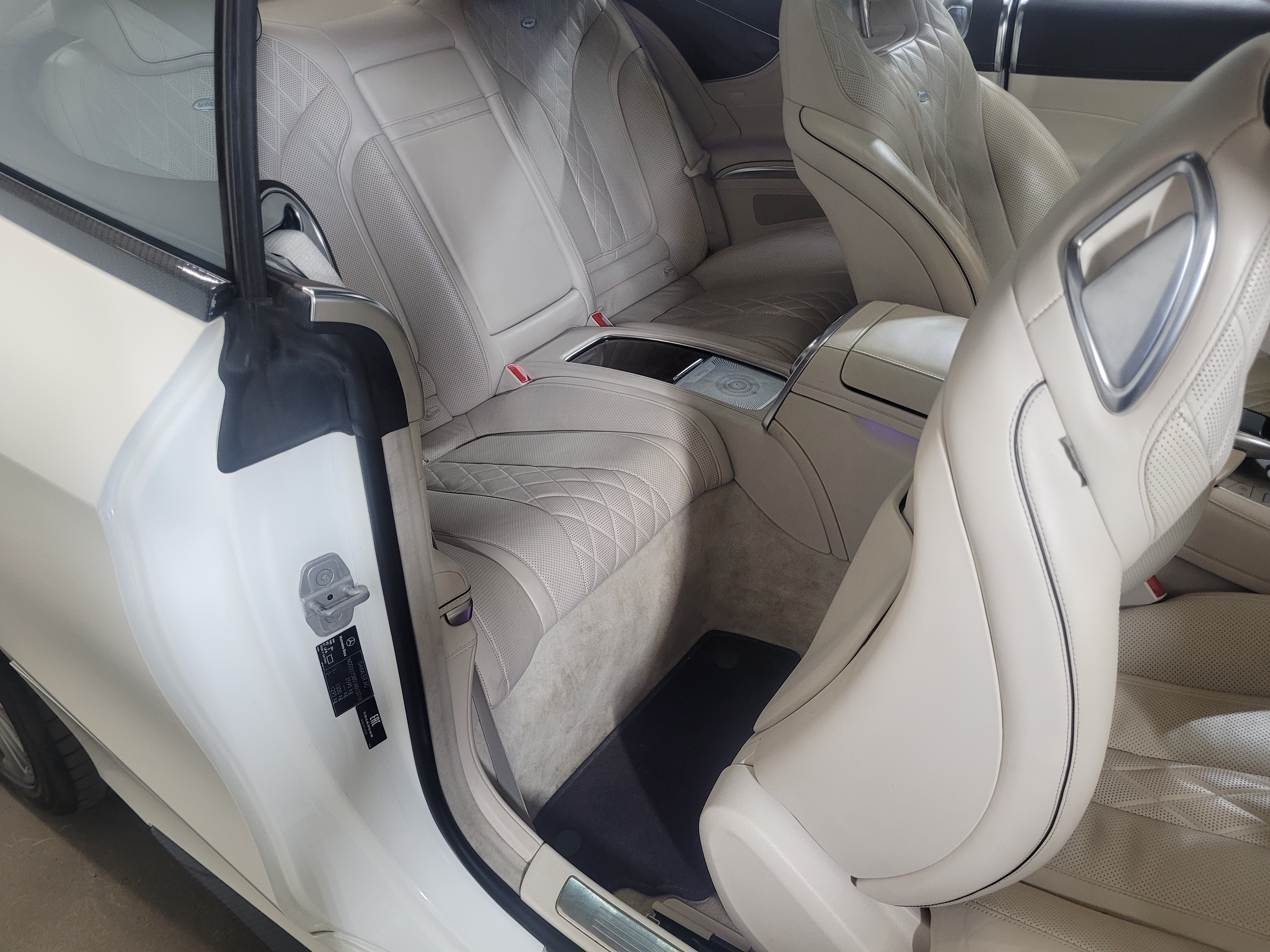 Mercedes-Benz -