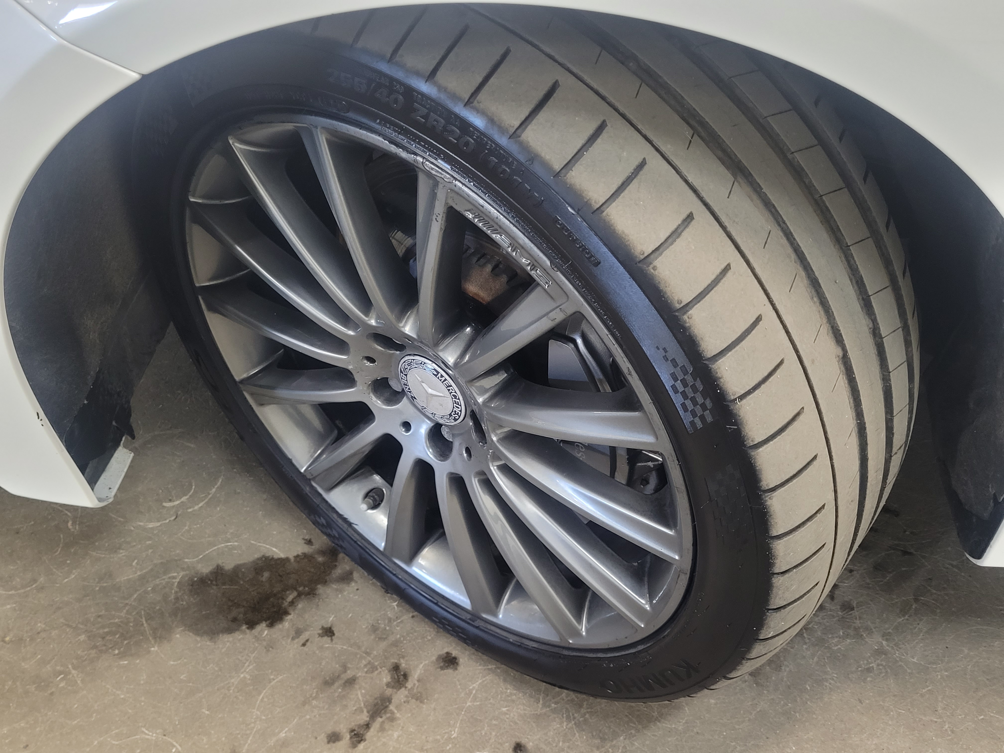 Mercedes-Benz -
