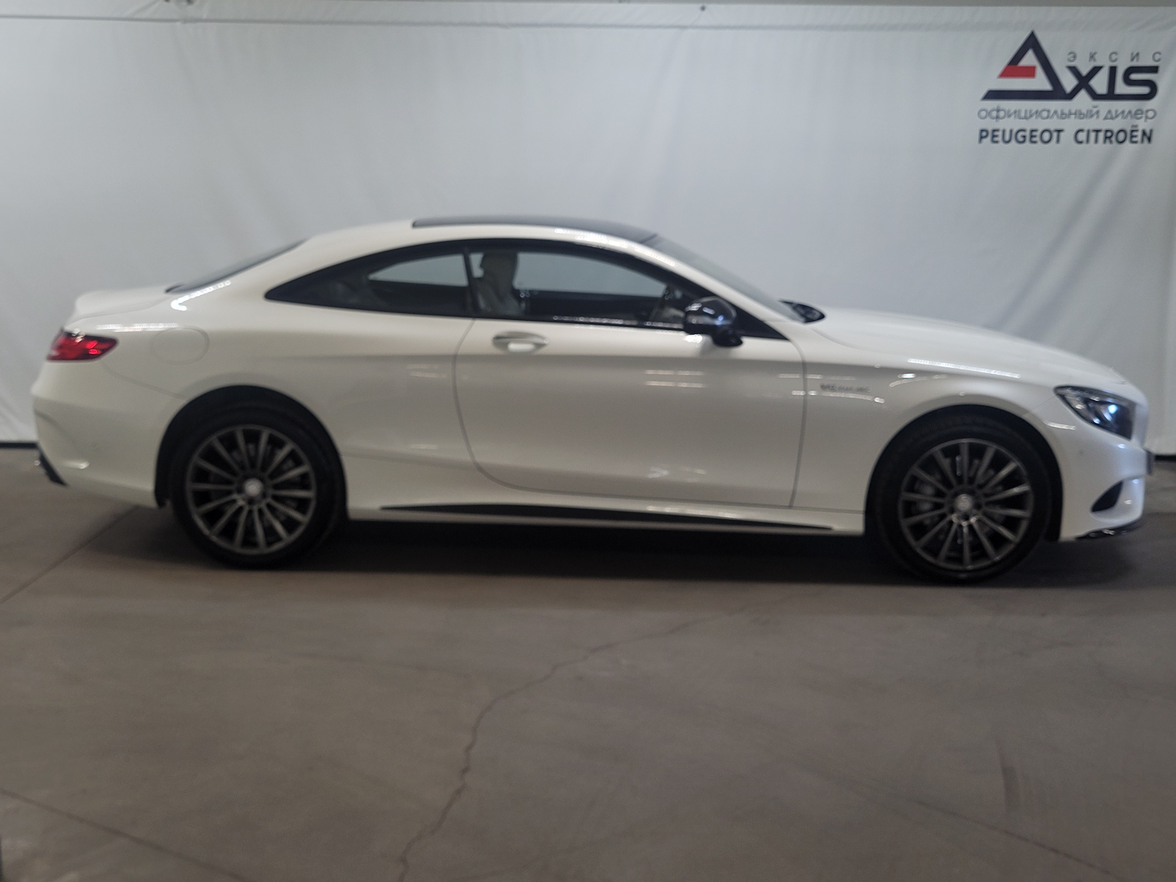 Mercedes-Benz -