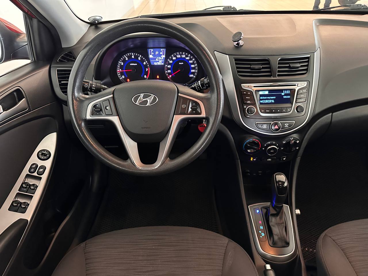 Hyundai SOLARIS -