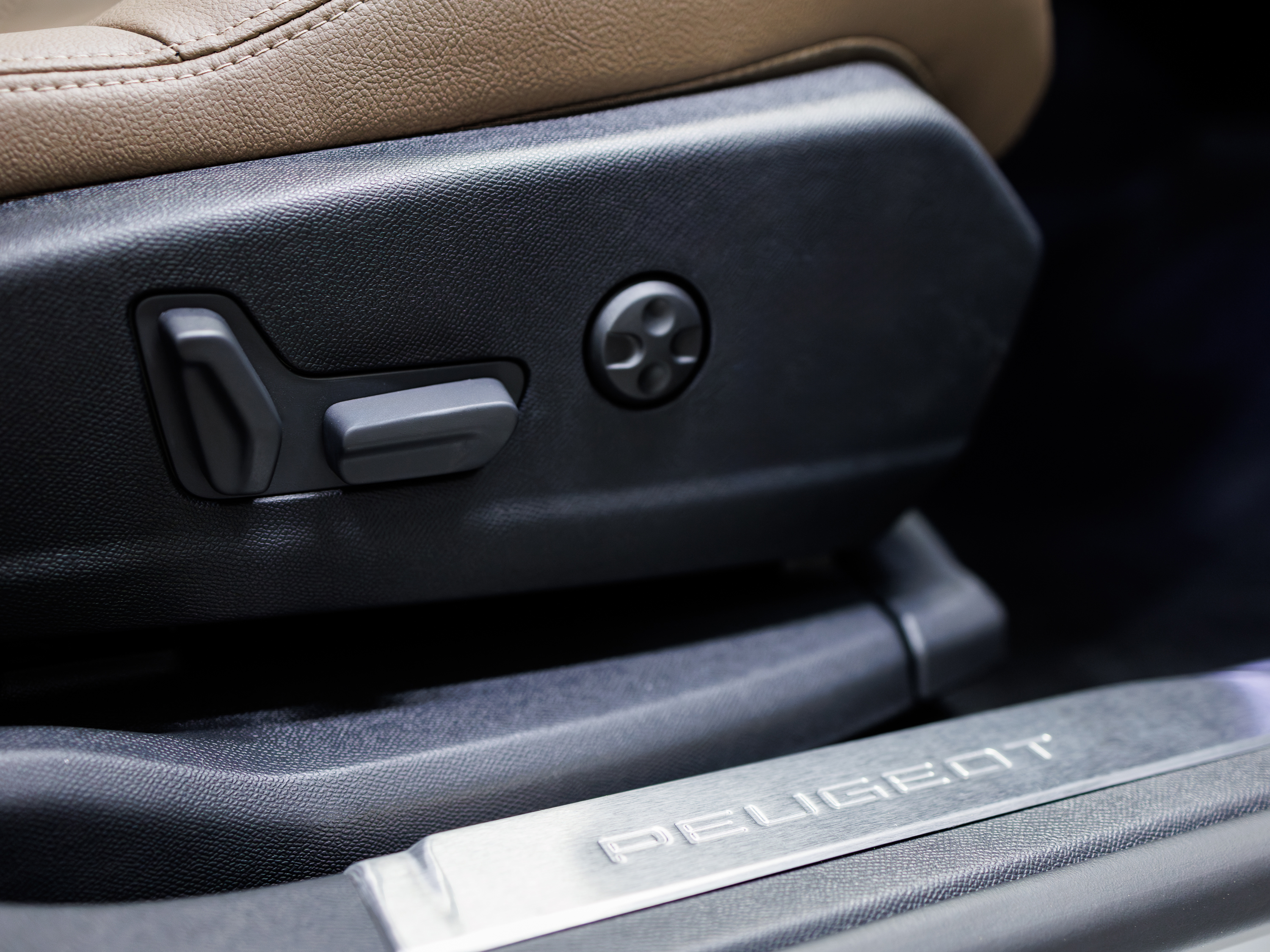 Peugeot 5008 GT -
