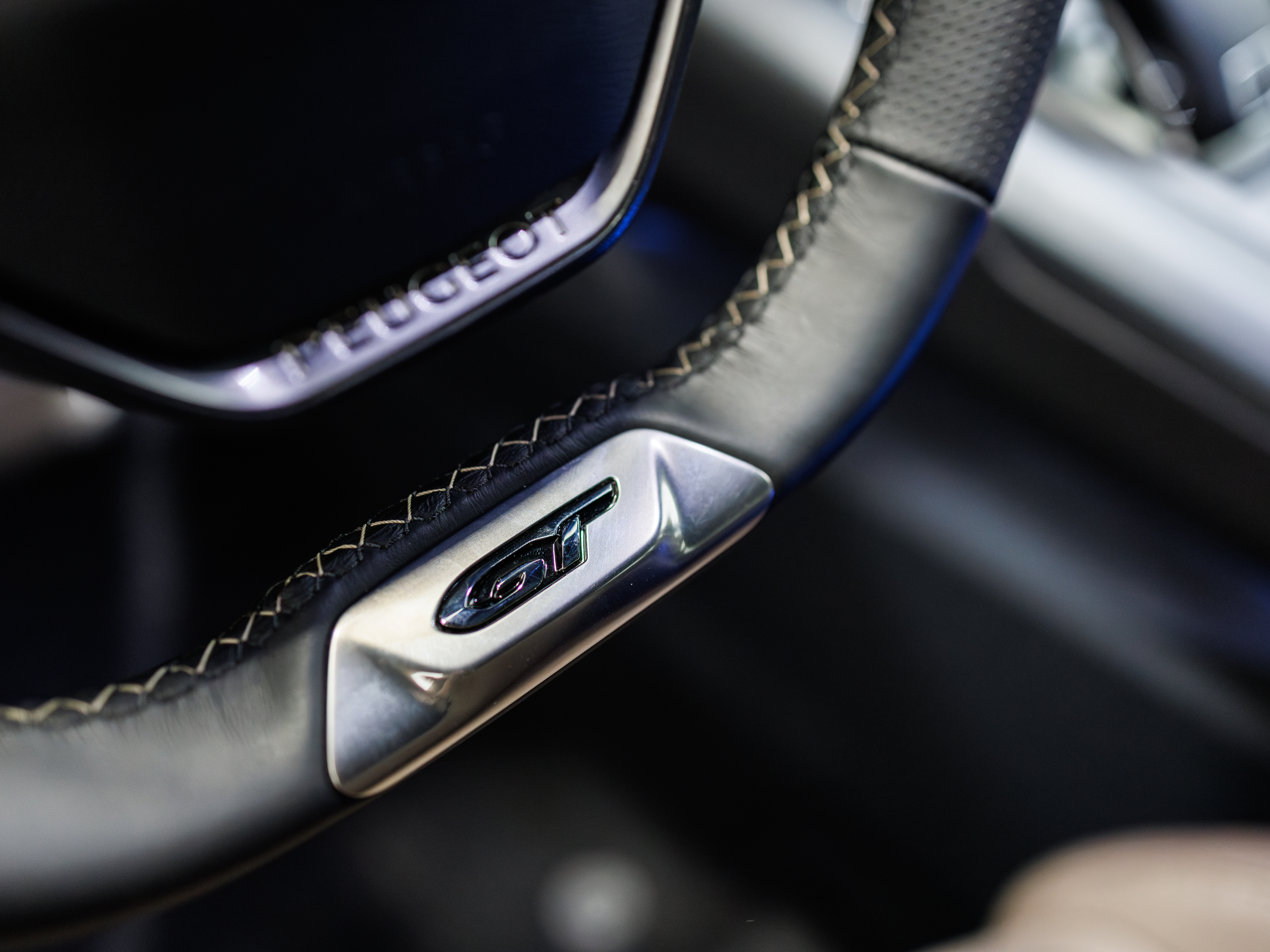 Peugeot 5008 GT -