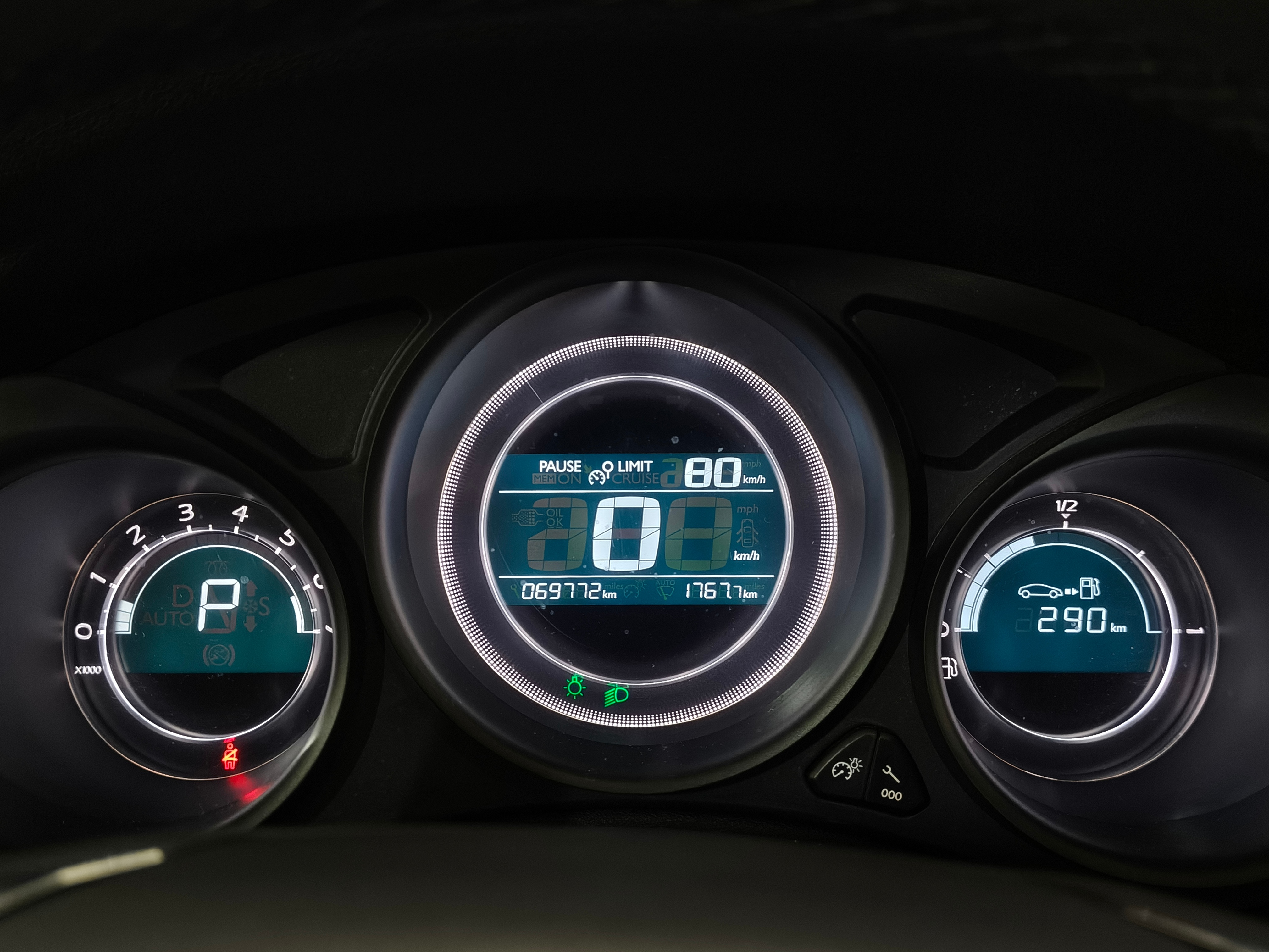Citroen C4 Sedan -