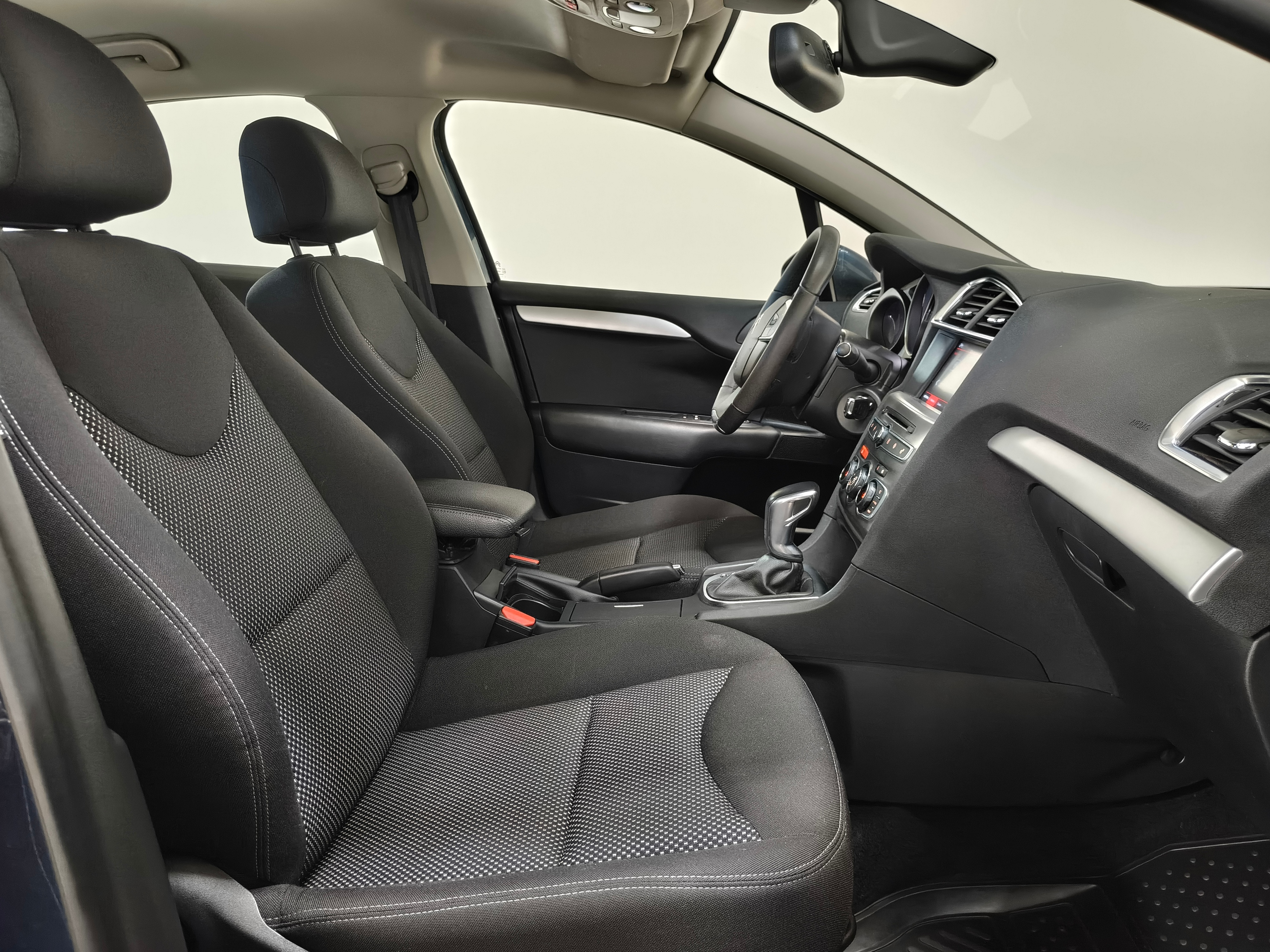 Citroen C4 Sedan -