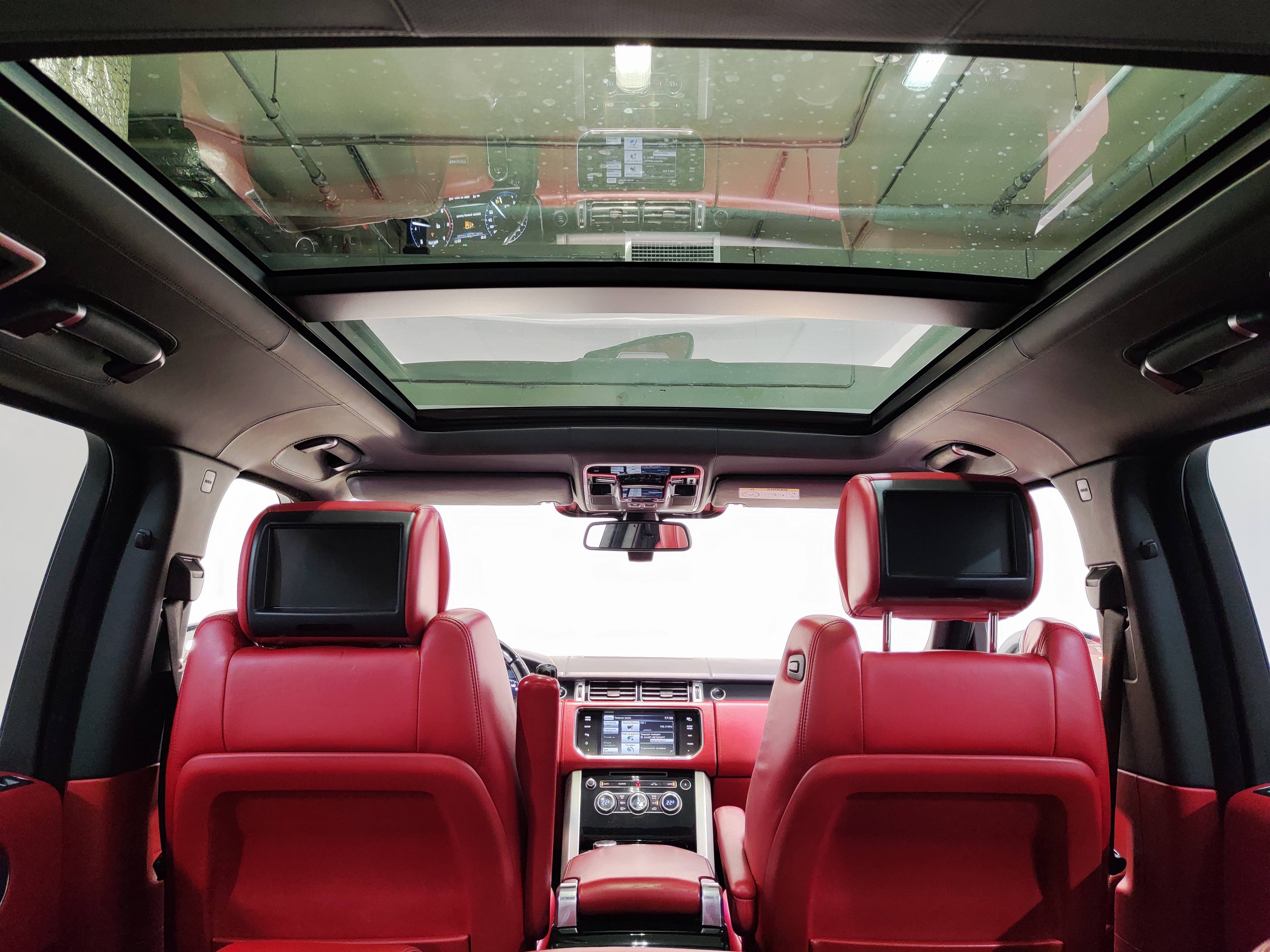 LAND ROVER -