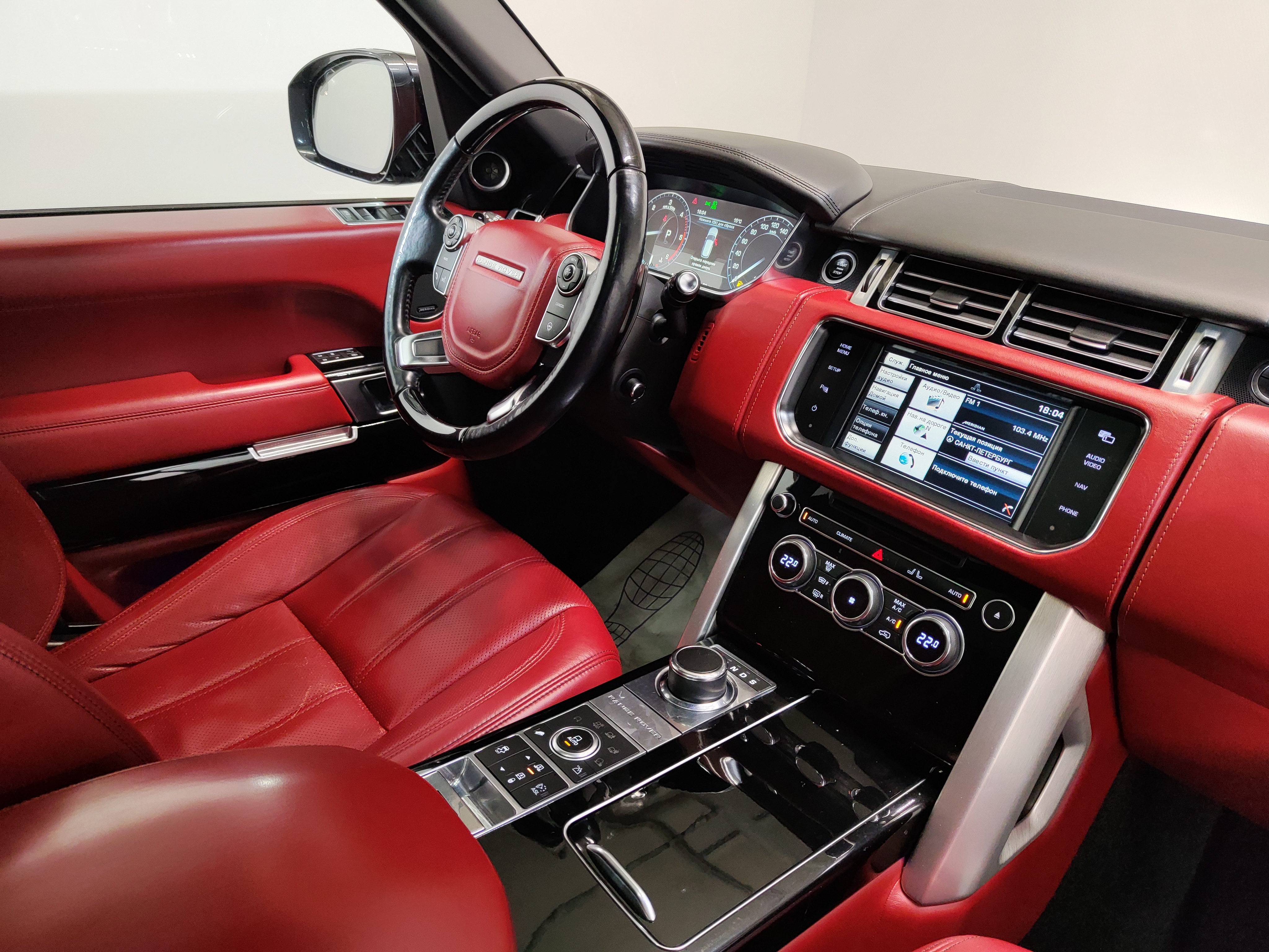 LAND ROVER -