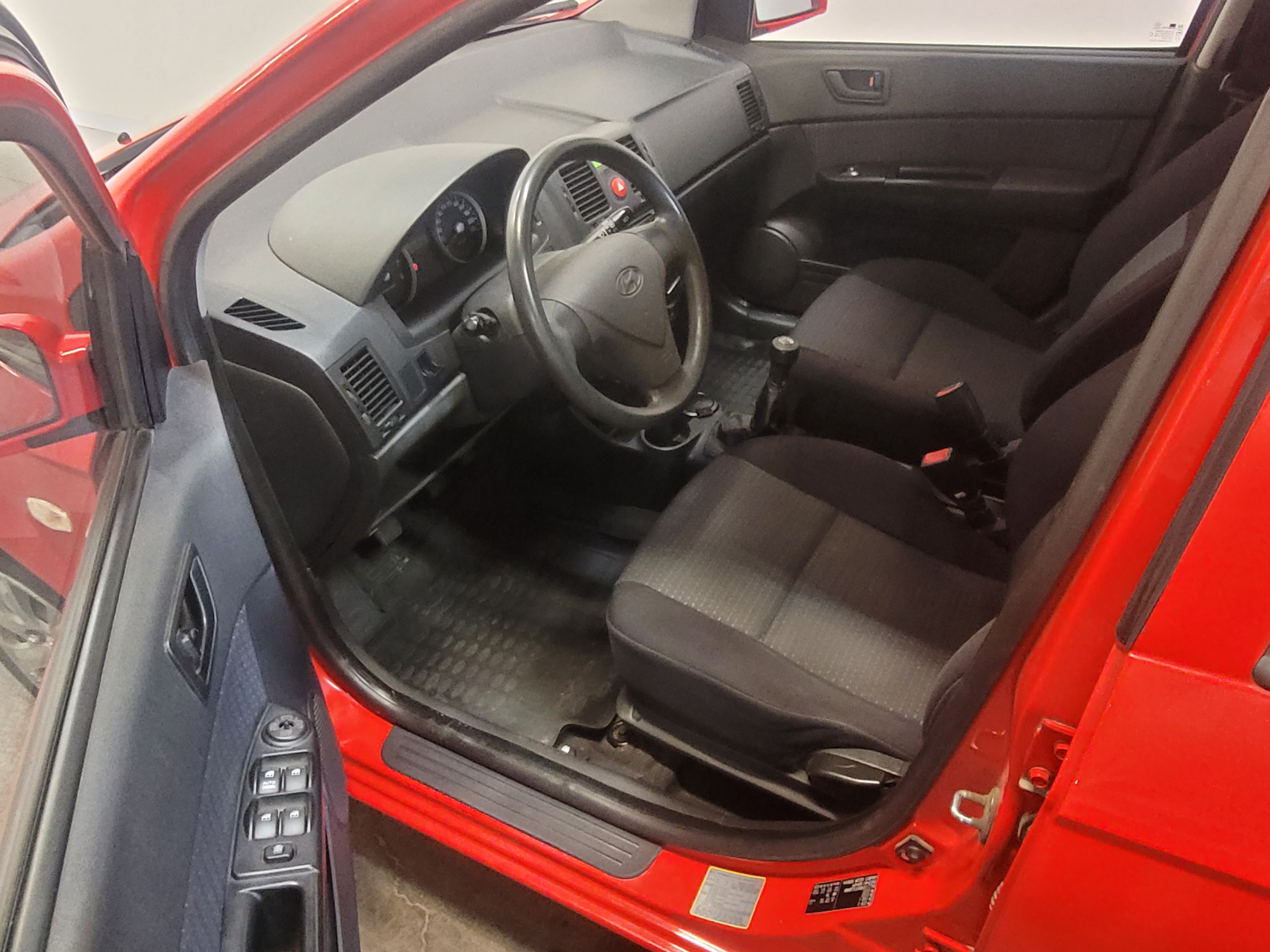 Hyundai -