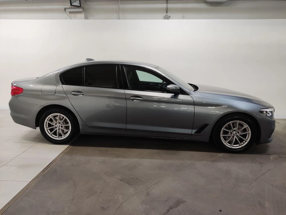 BMW -