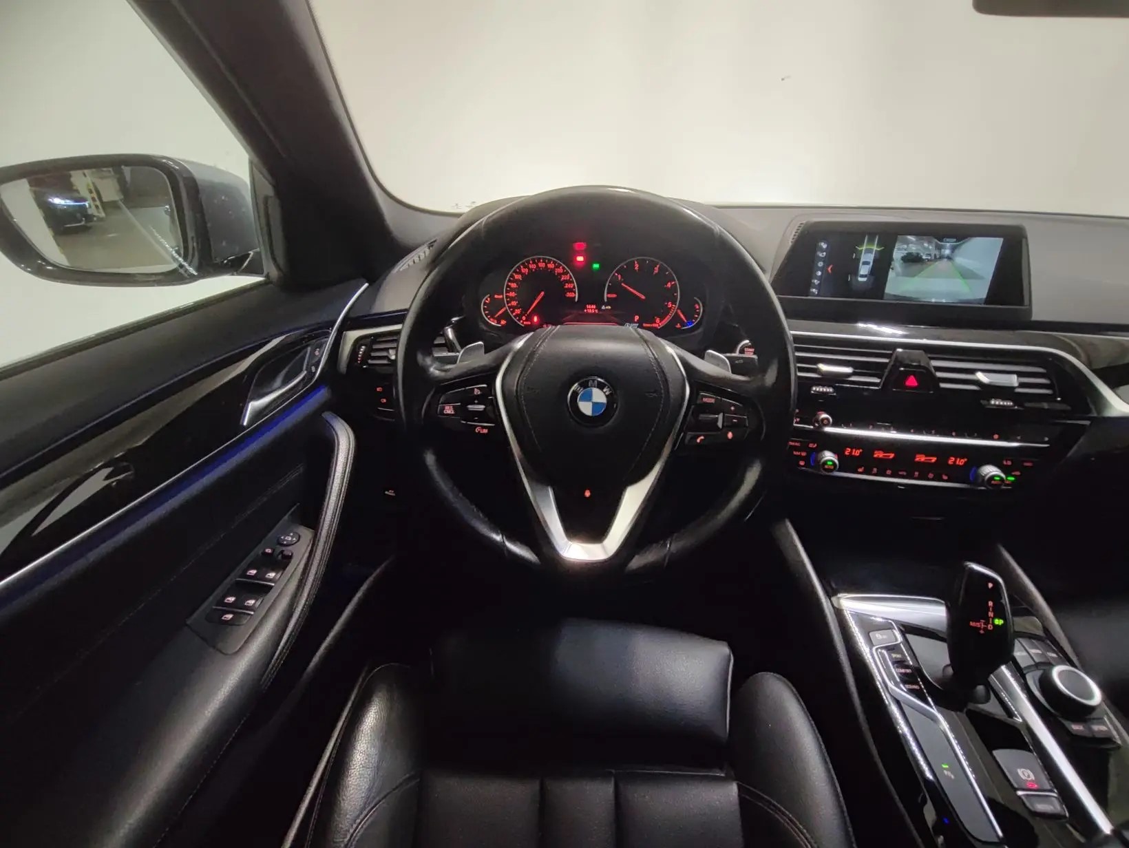BMW -