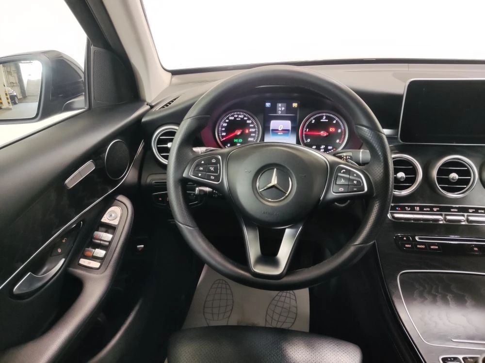 Mercedes-Benz -