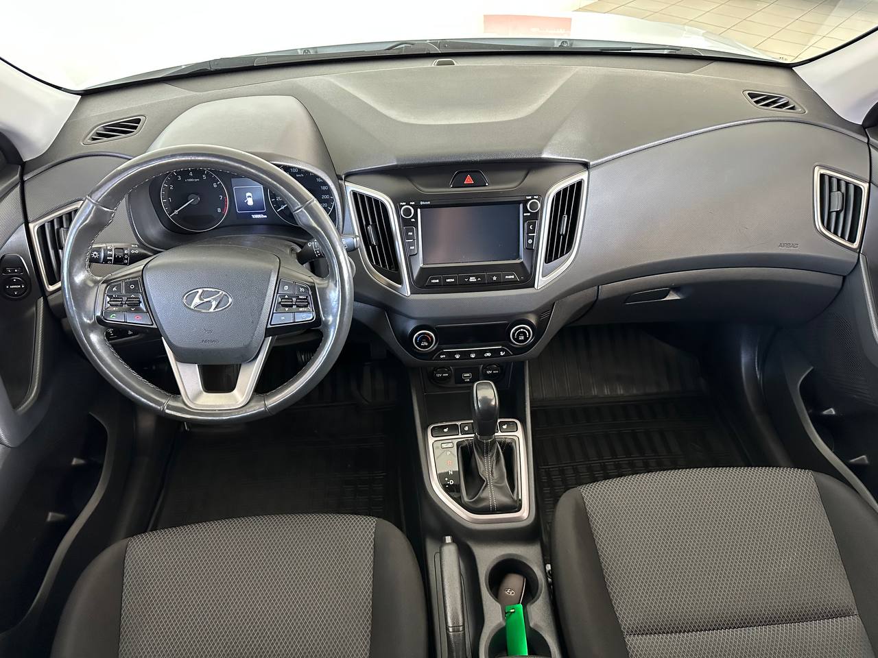 Hyundai CRETA -
