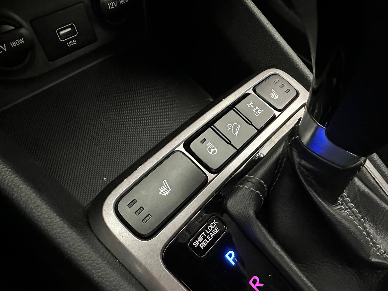 Hyundai CRETA -