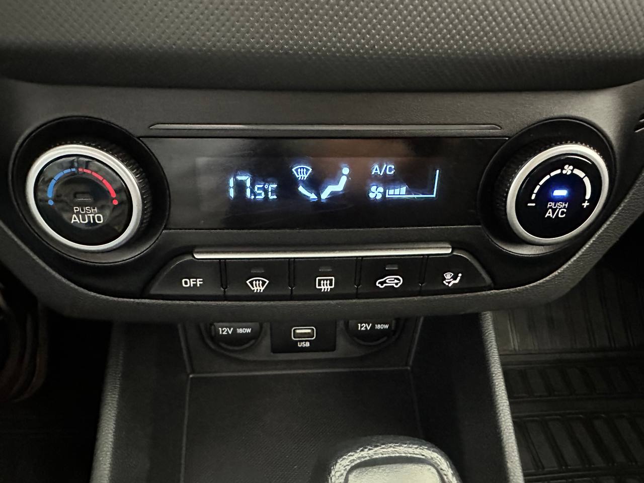 Hyundai CRETA -