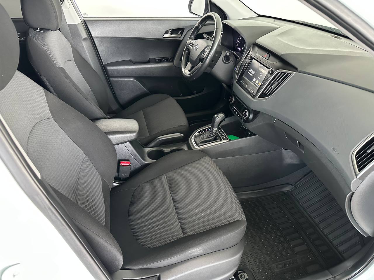 Hyundai CRETA -