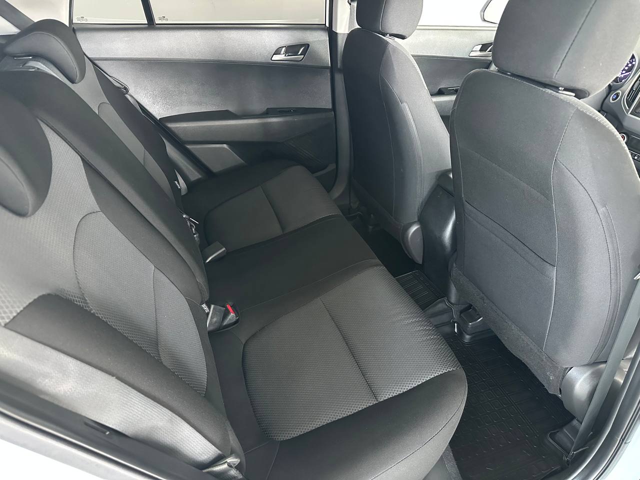Hyundai CRETA -