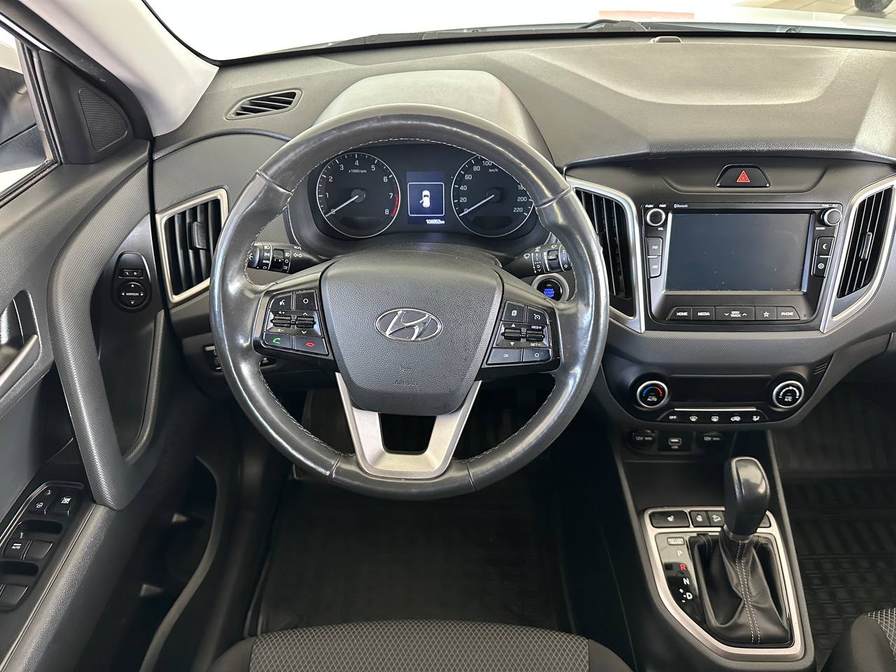 Hyundai CRETA -
