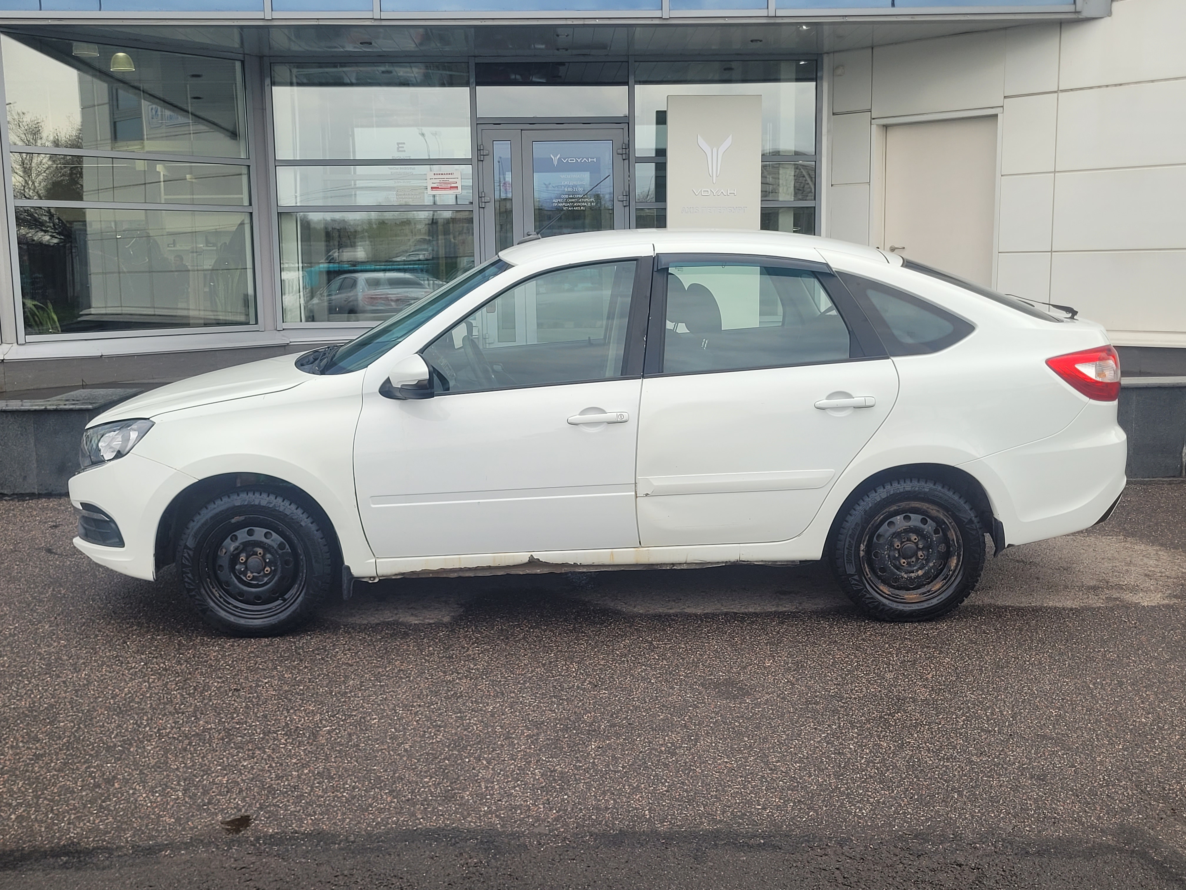 LADA (ВАЗ) -