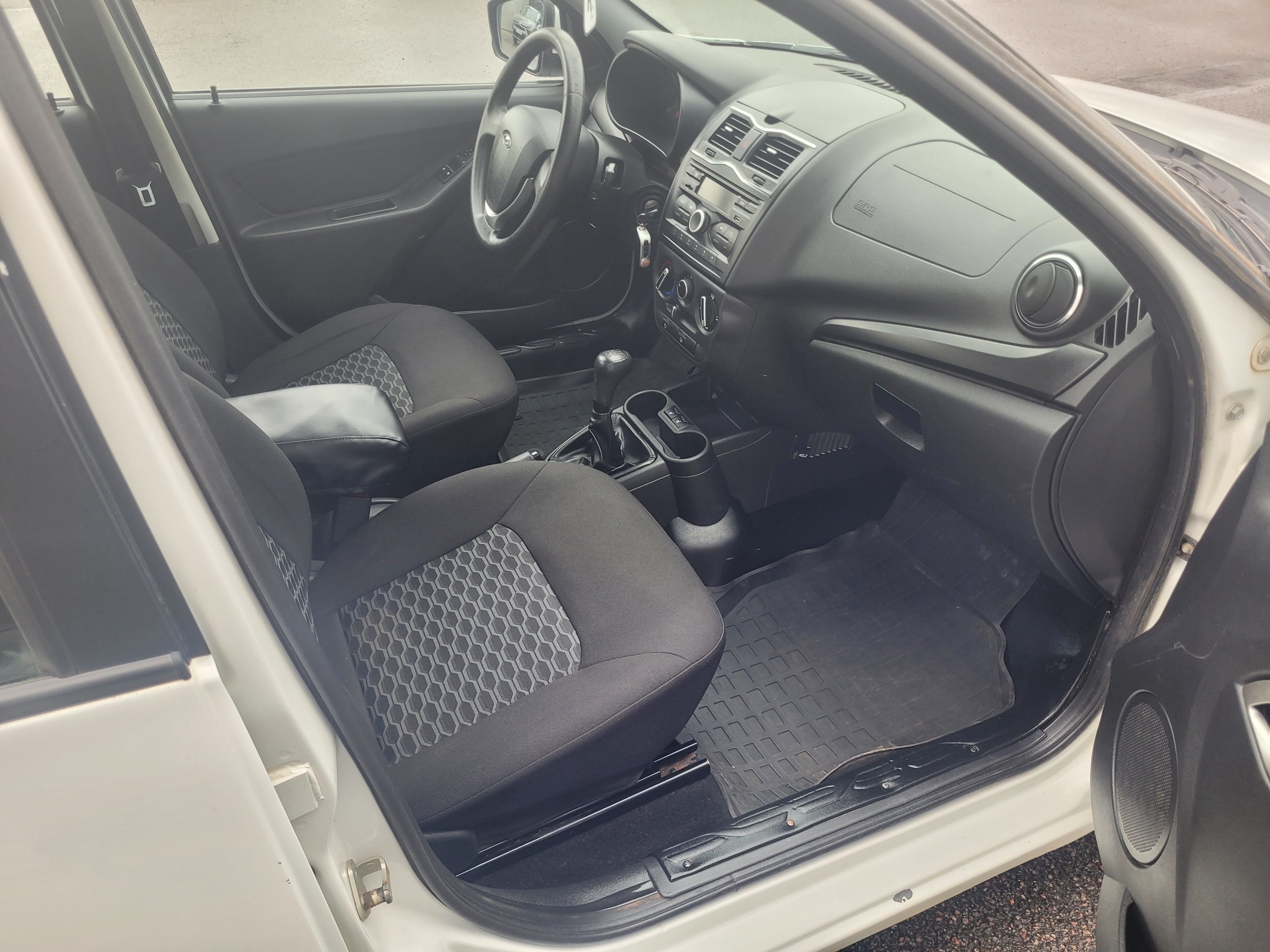 LADA (ВАЗ) -