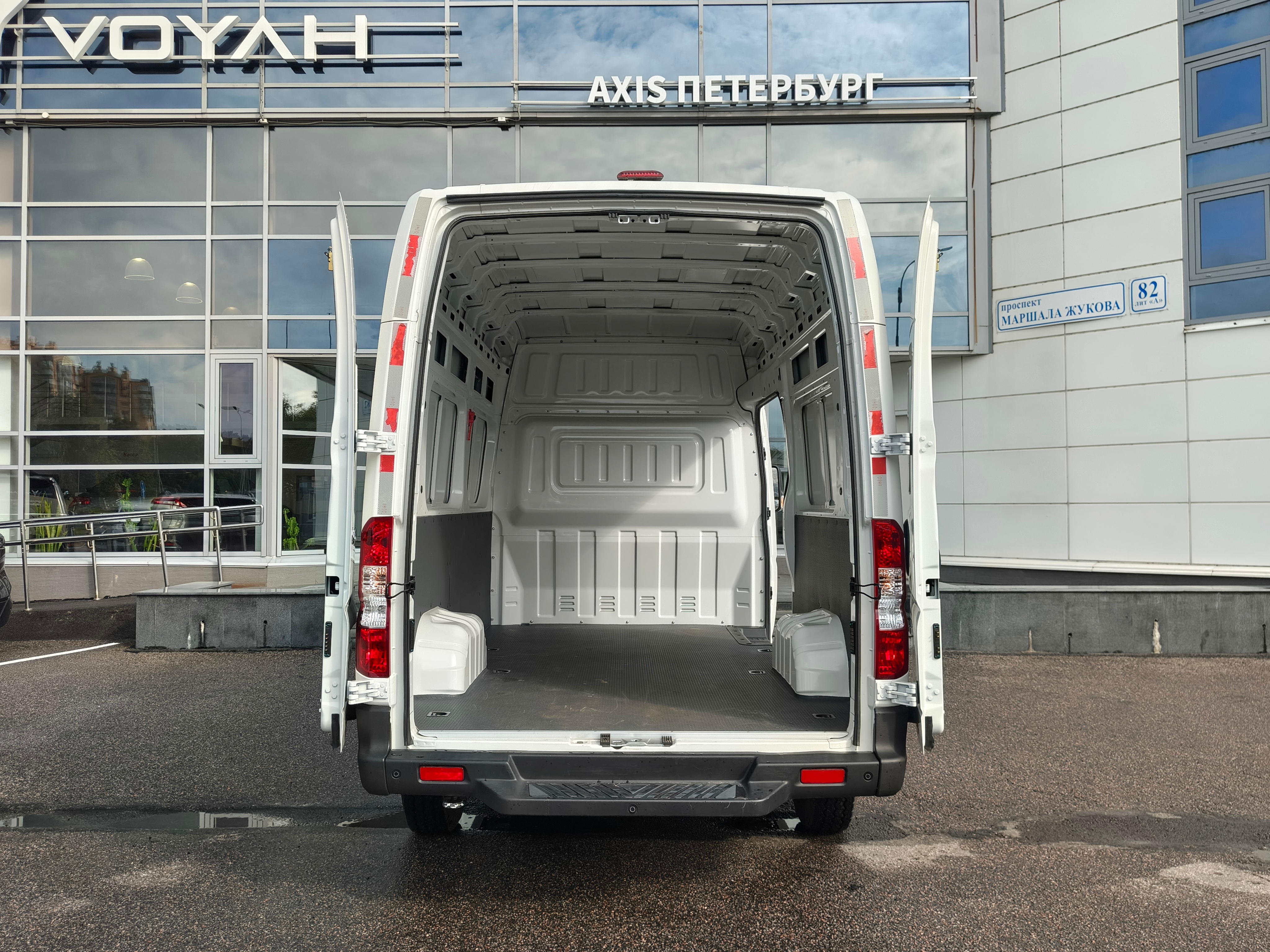 LCV DONGFENG K33 -