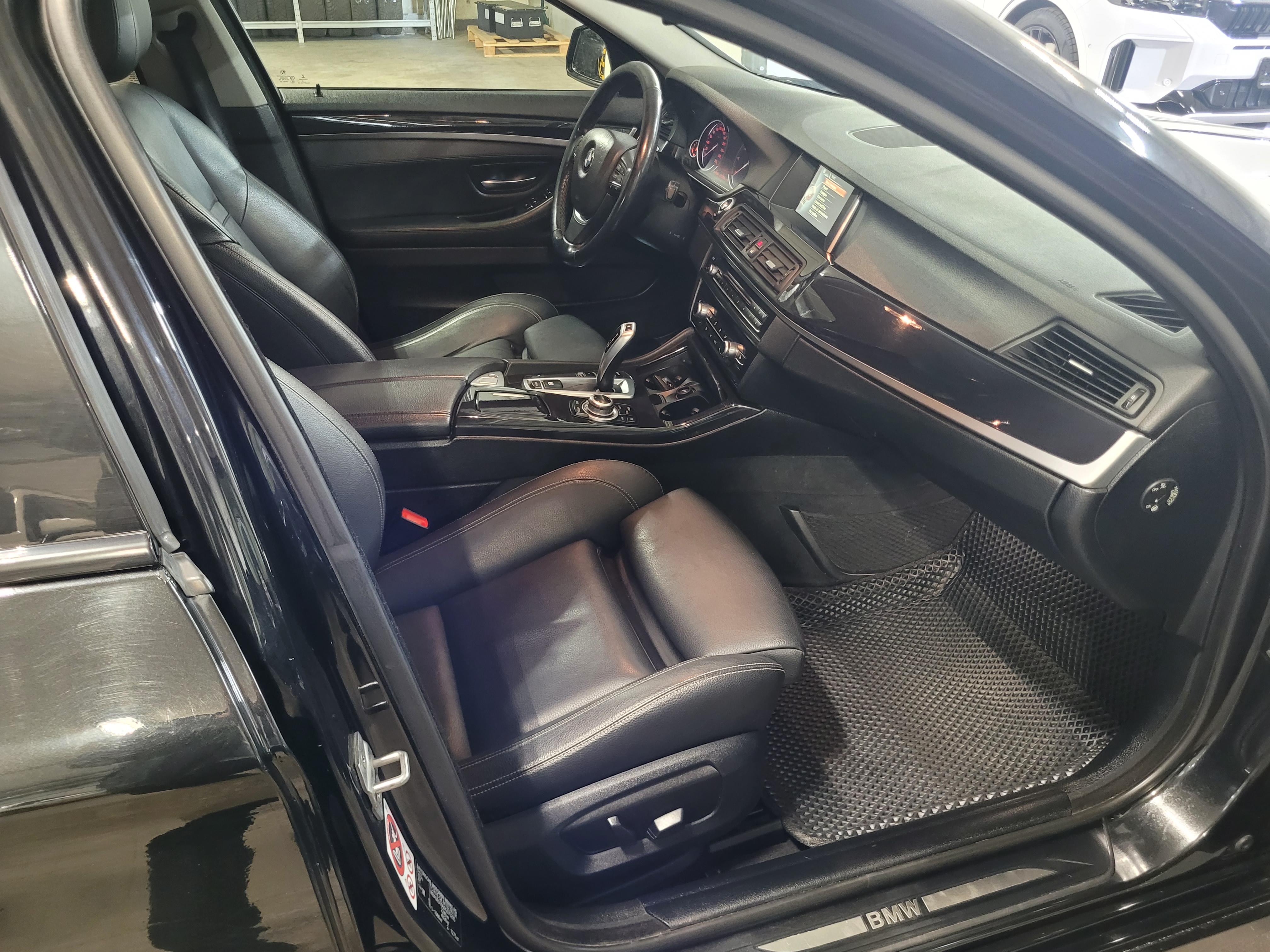 BMW -