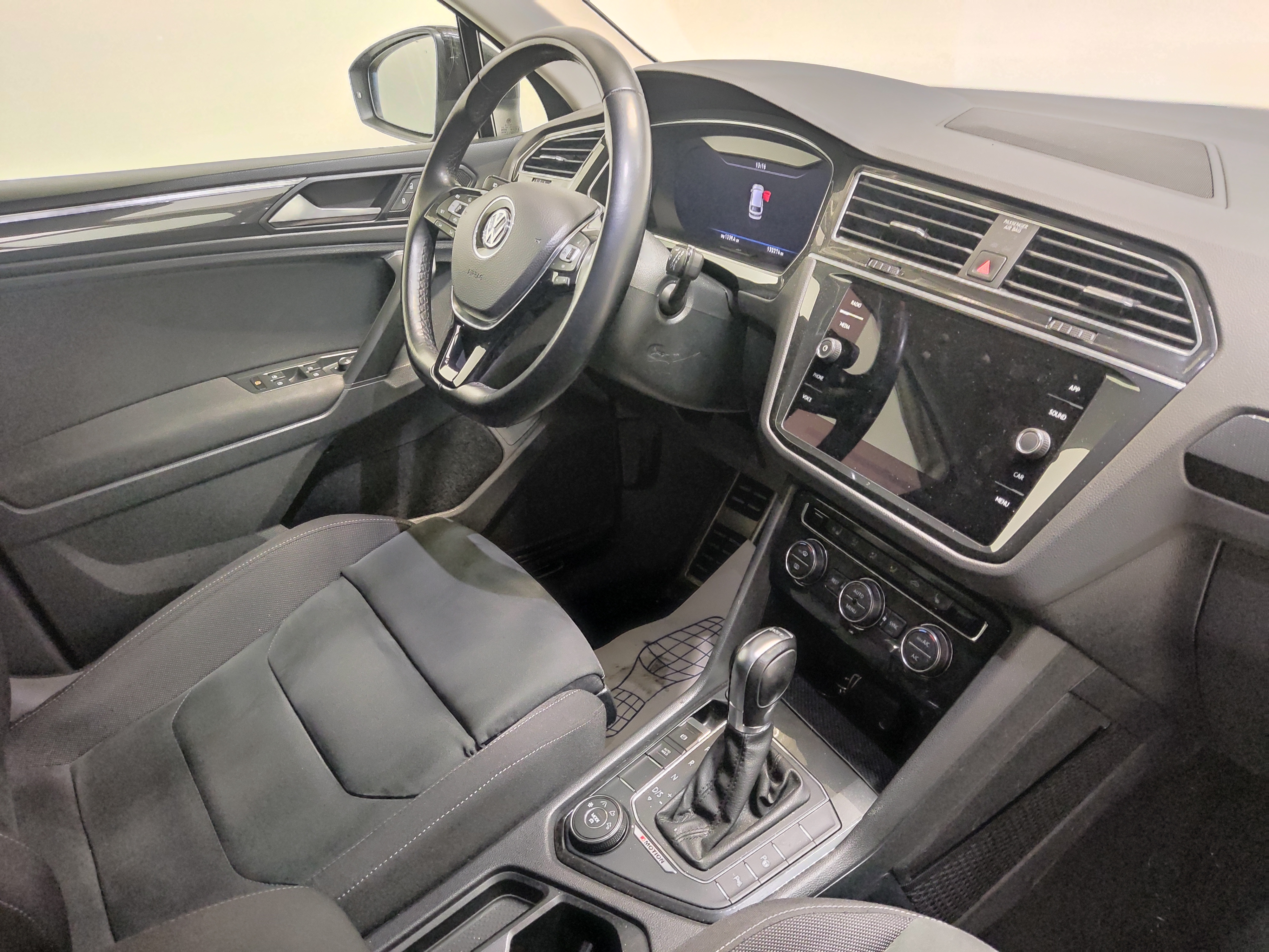 Volkswagen -