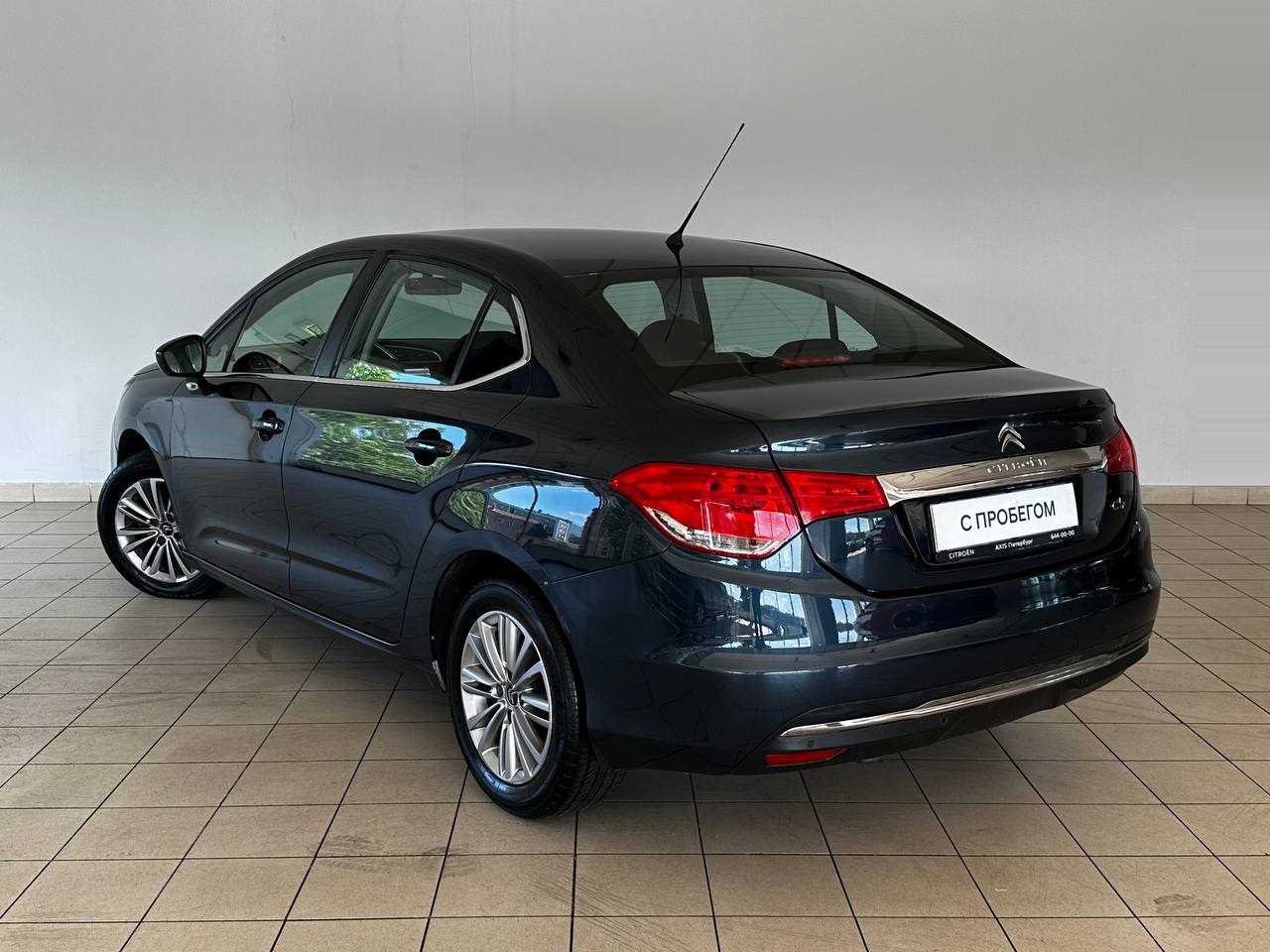 Citroen C4 Sedan -