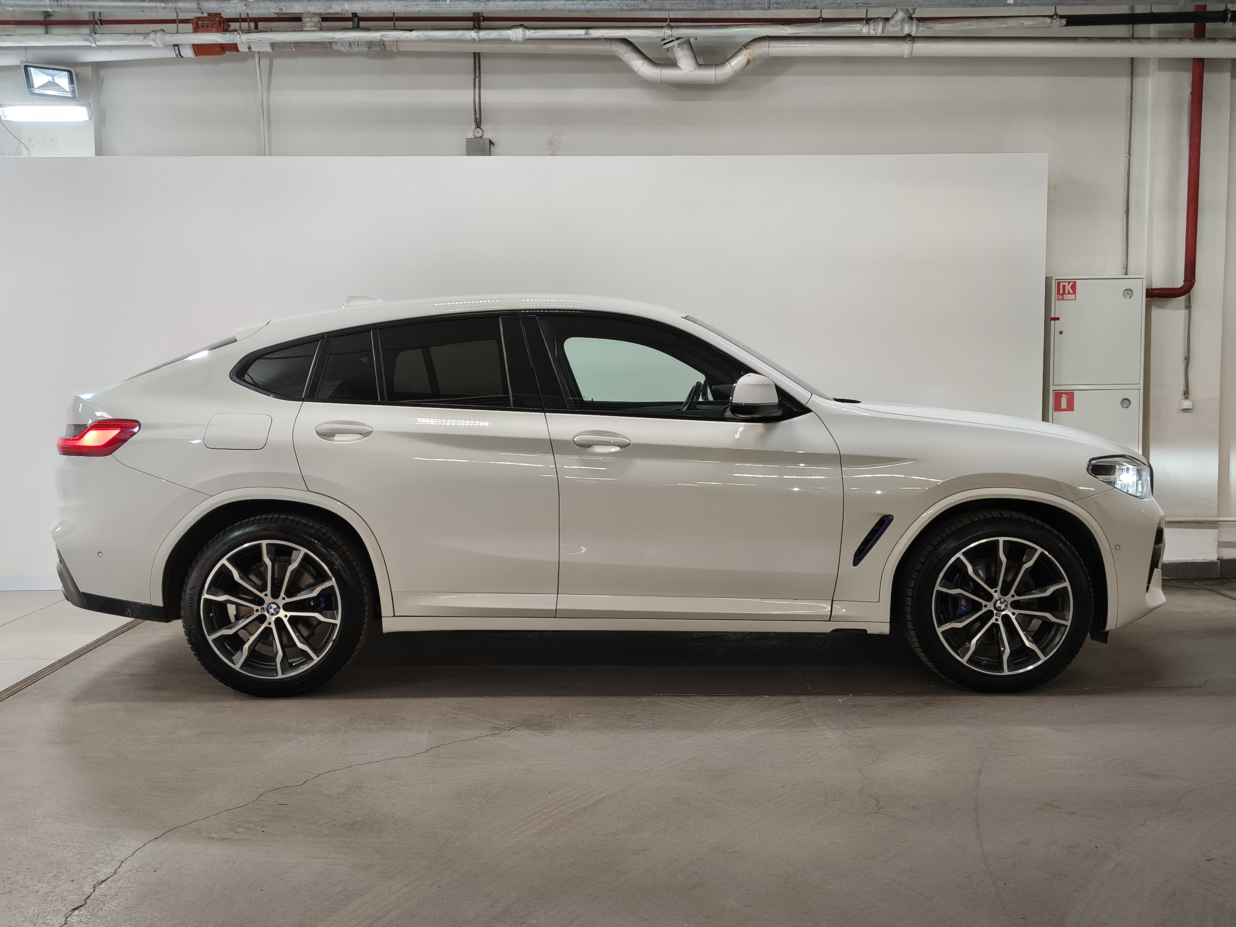 BMW -