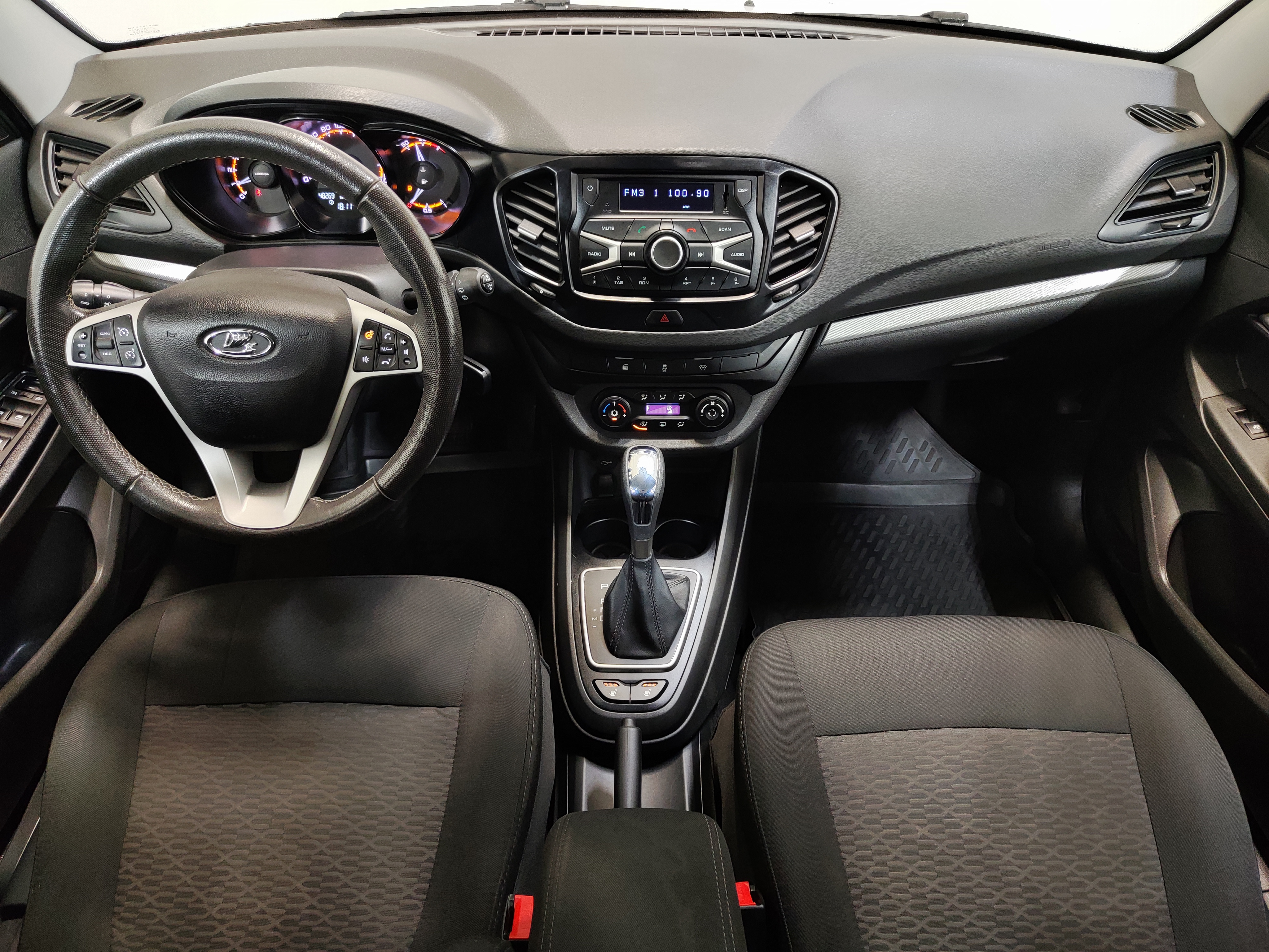 LADA (ВАЗ) -