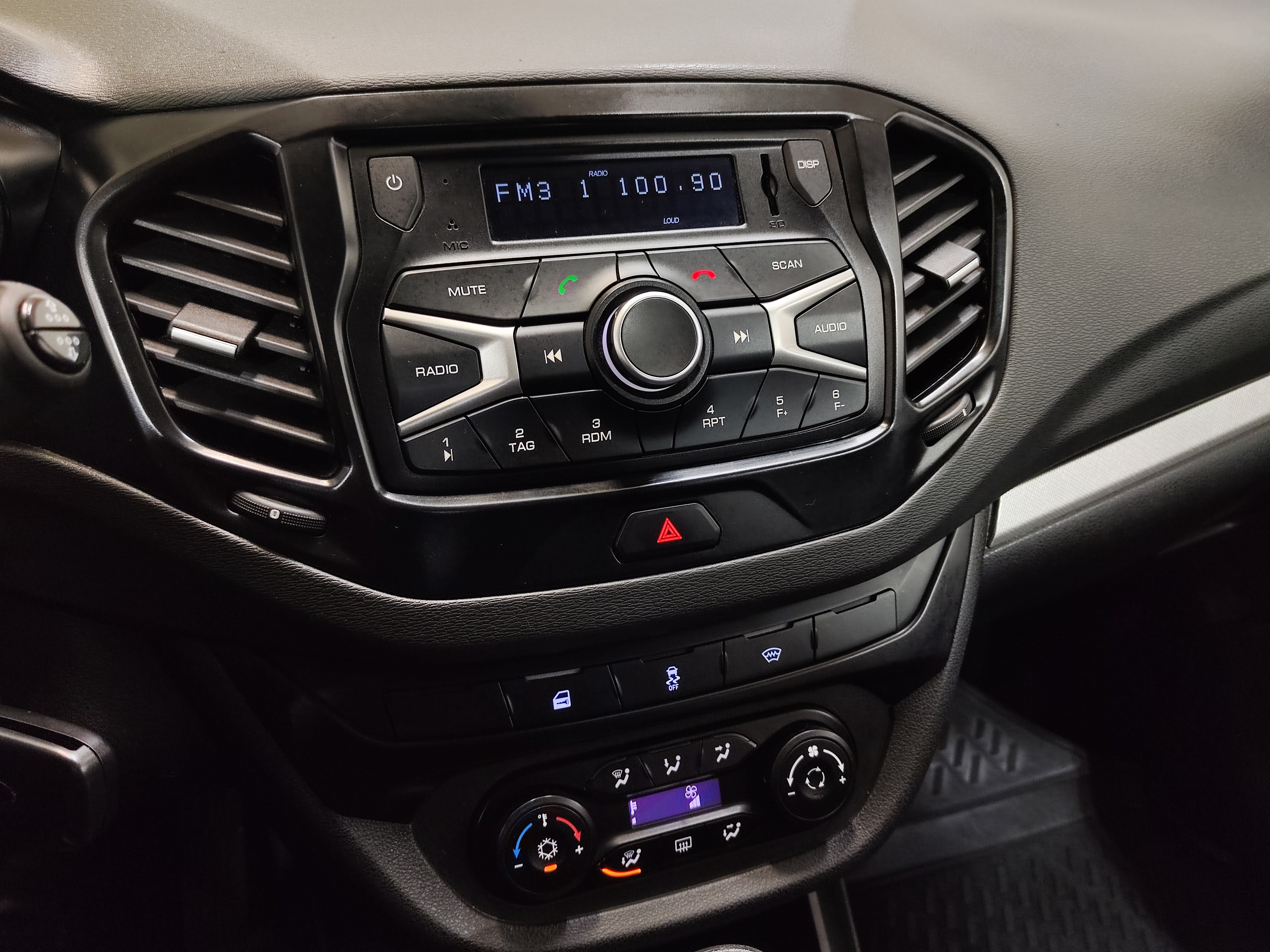 LADA (ВАЗ) -