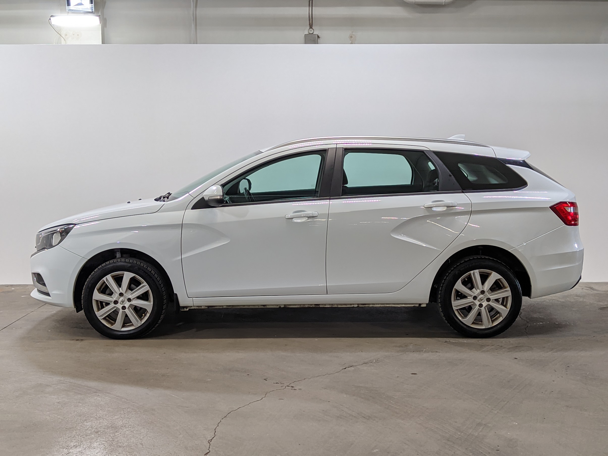 LADA (ВАЗ) -