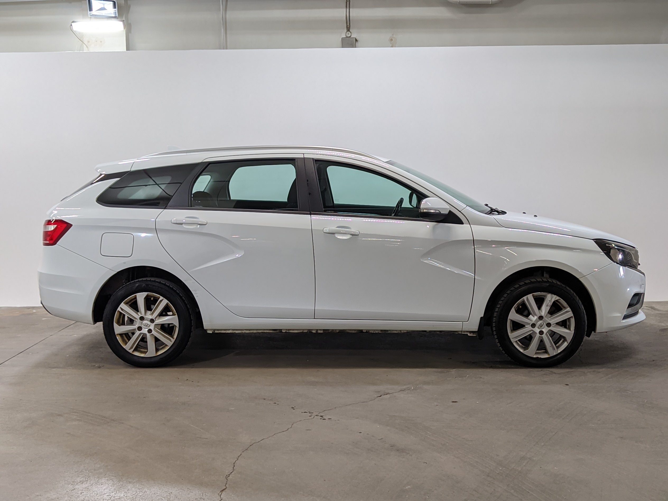 LADA (ВАЗ) -