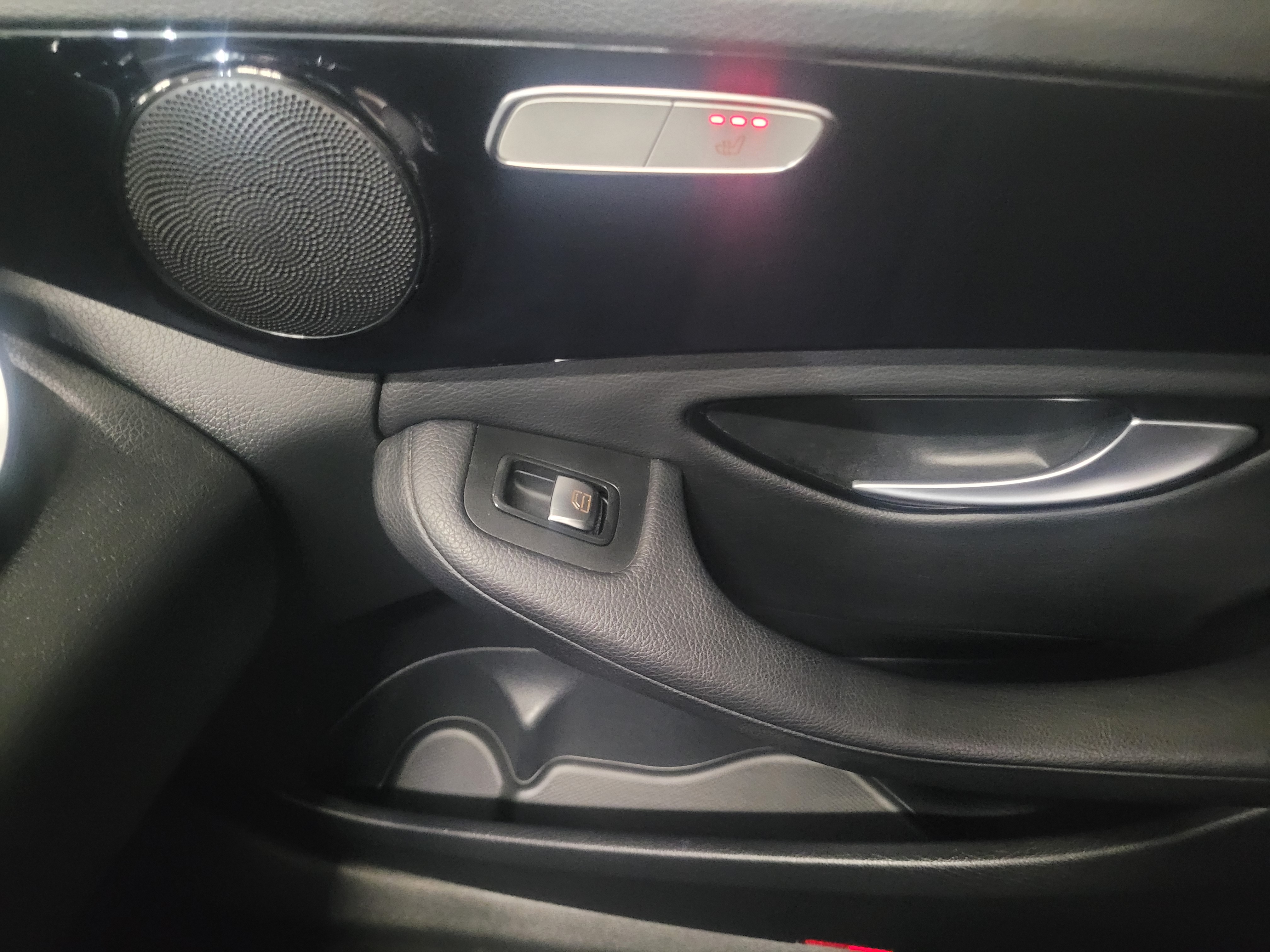 Mercedes-Benz -