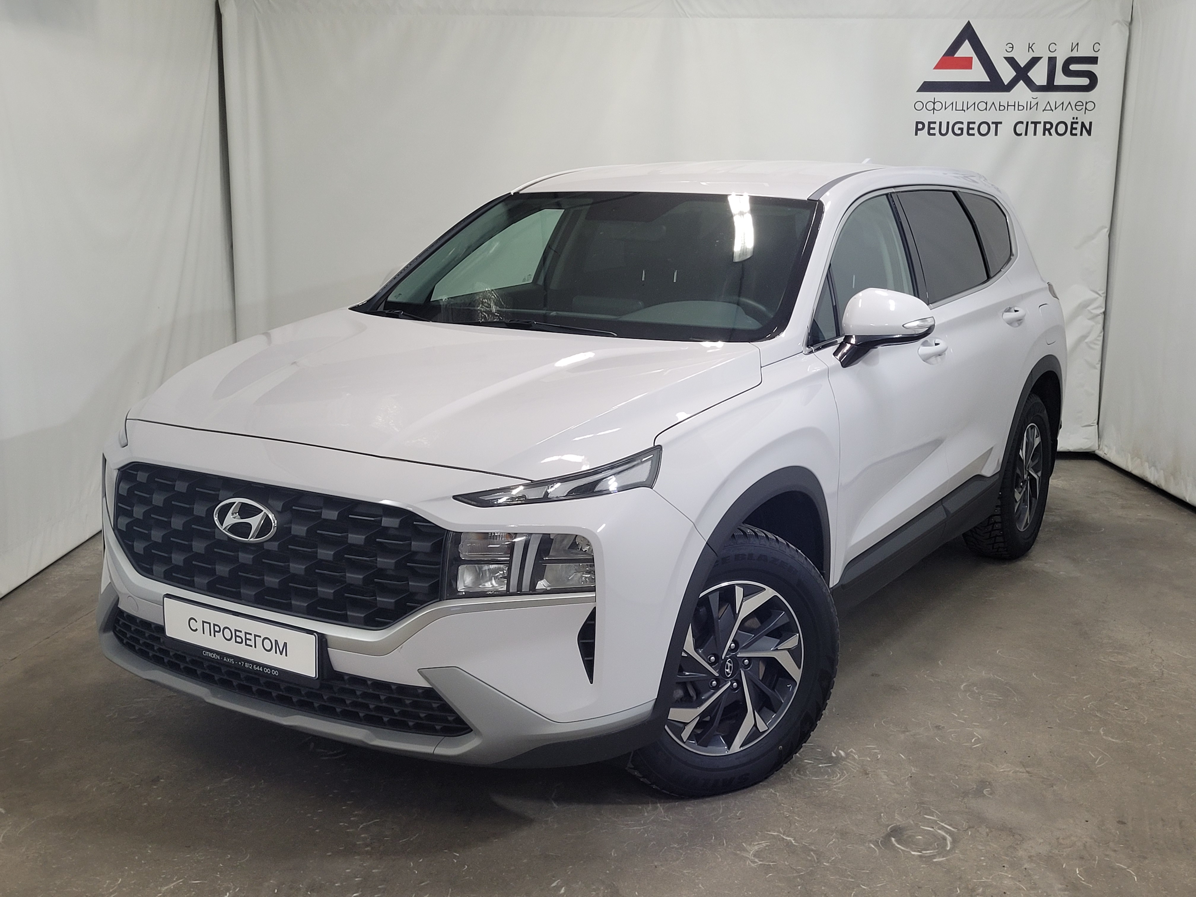 Hyundai SANTA FE -
