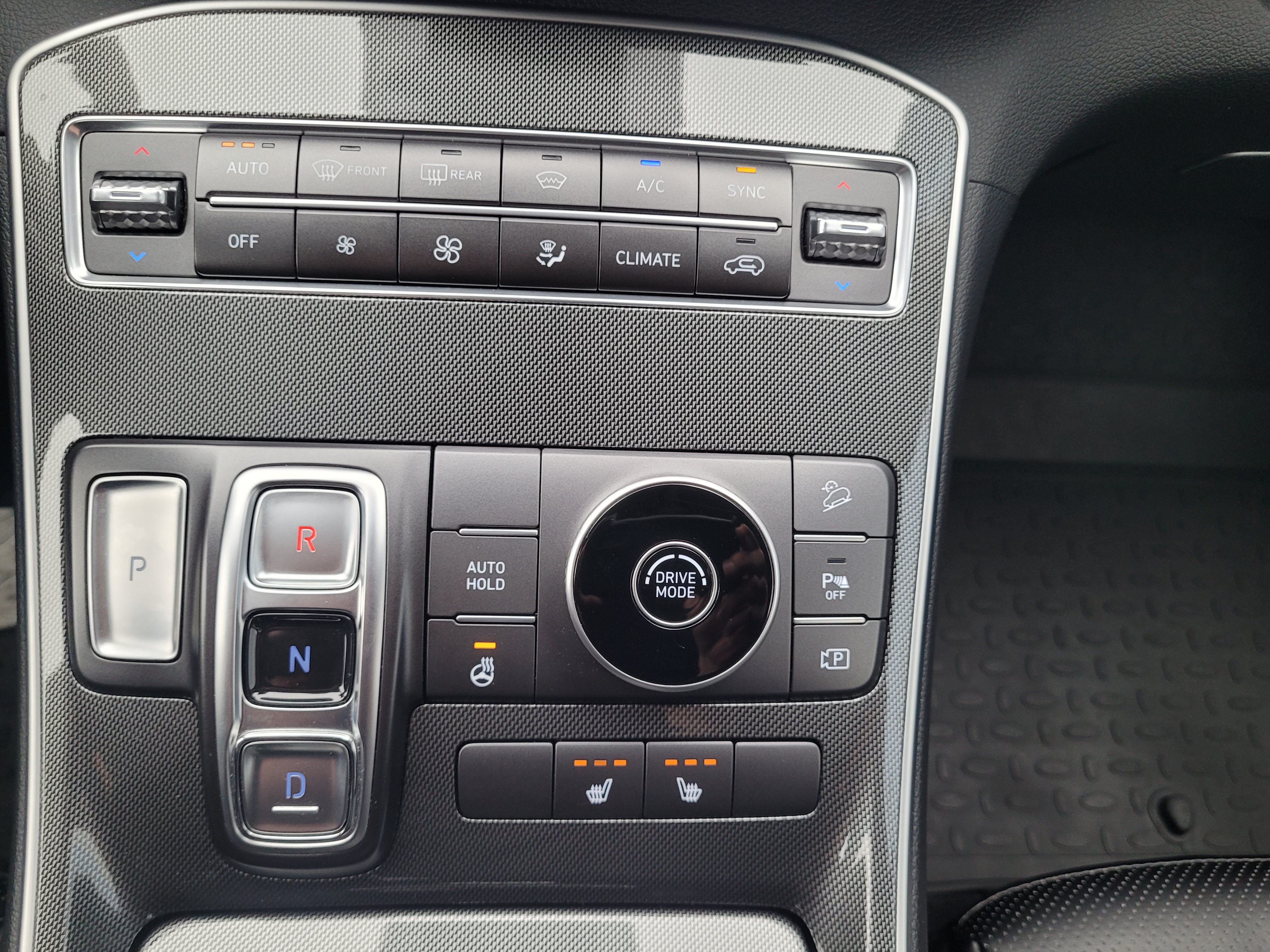 Hyundai SANTA FE -