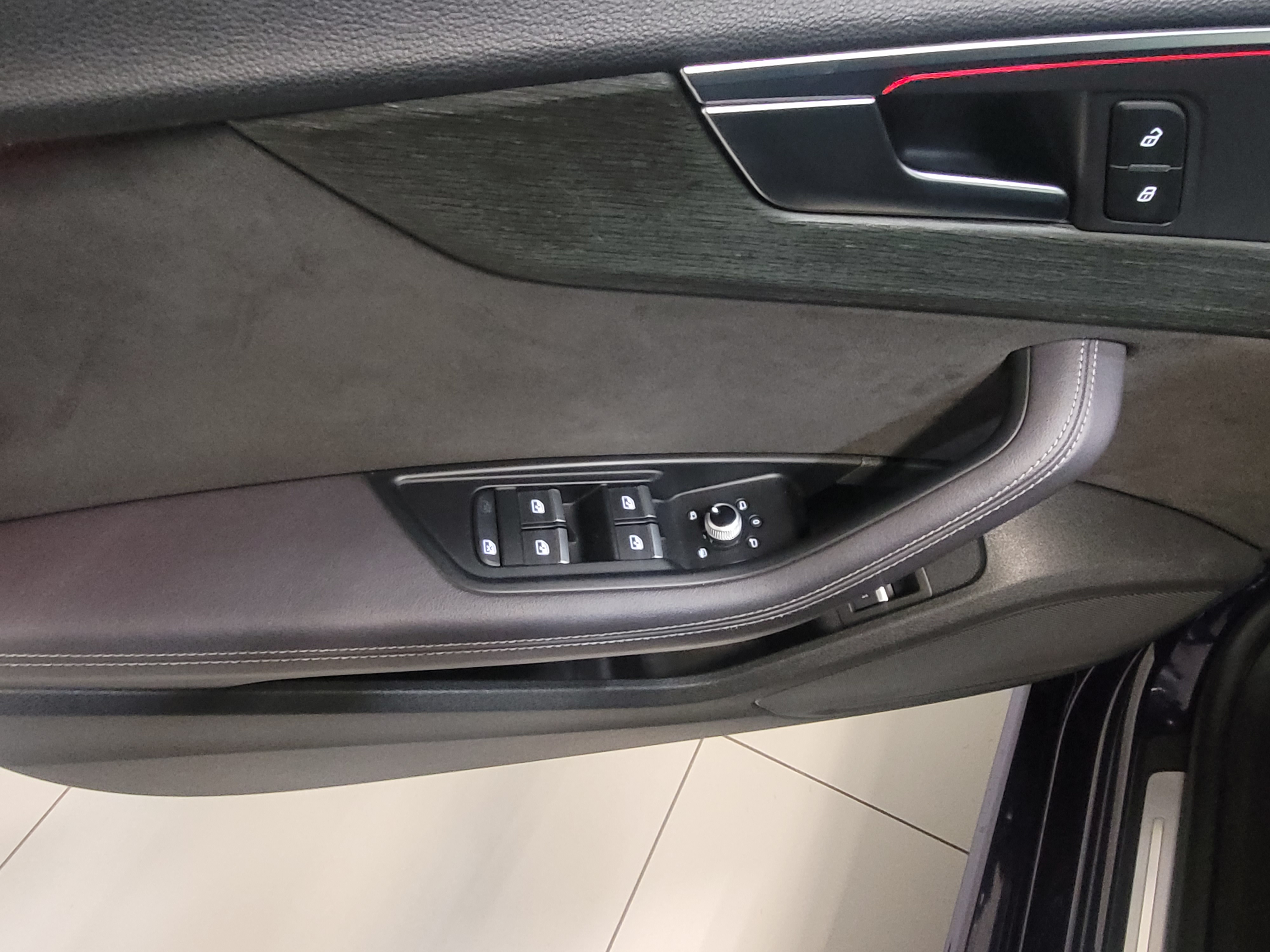 Audi -