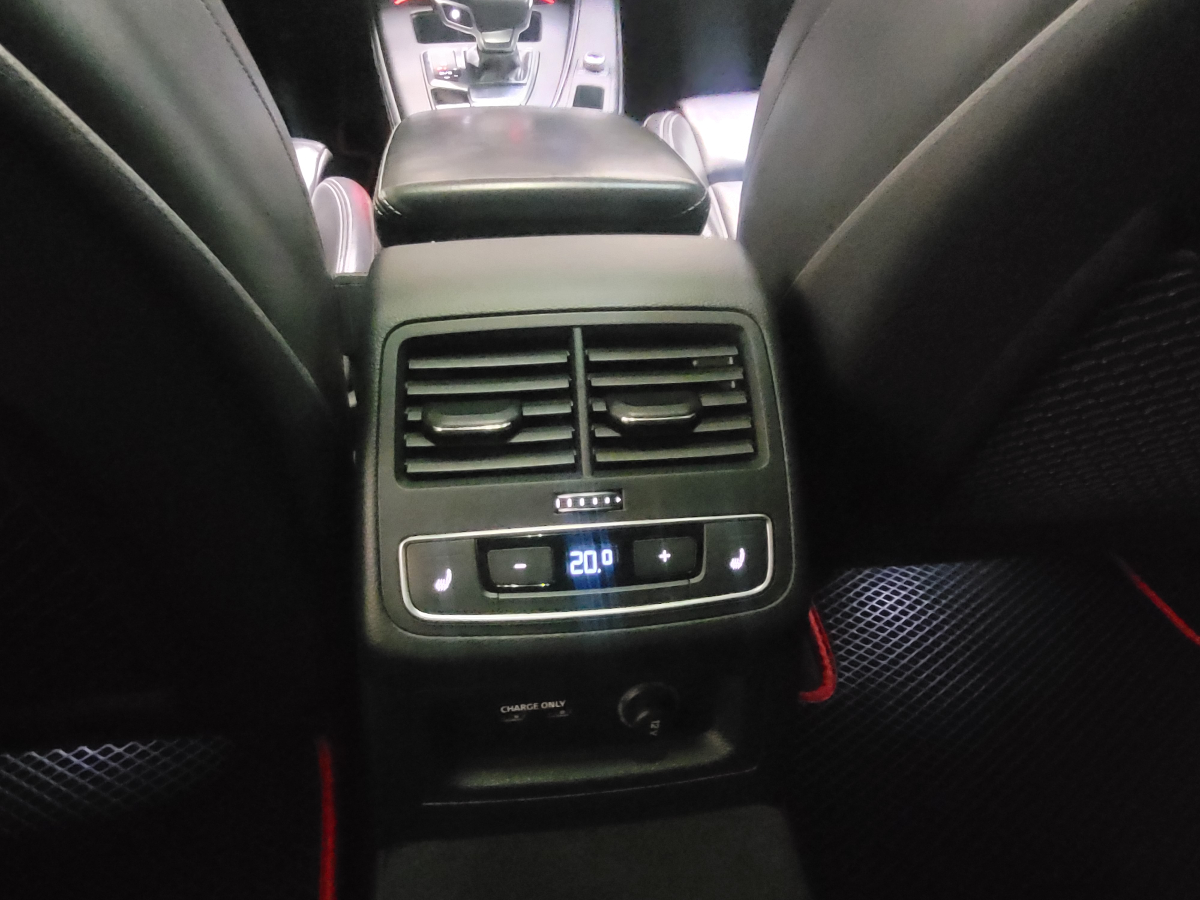 Audi -