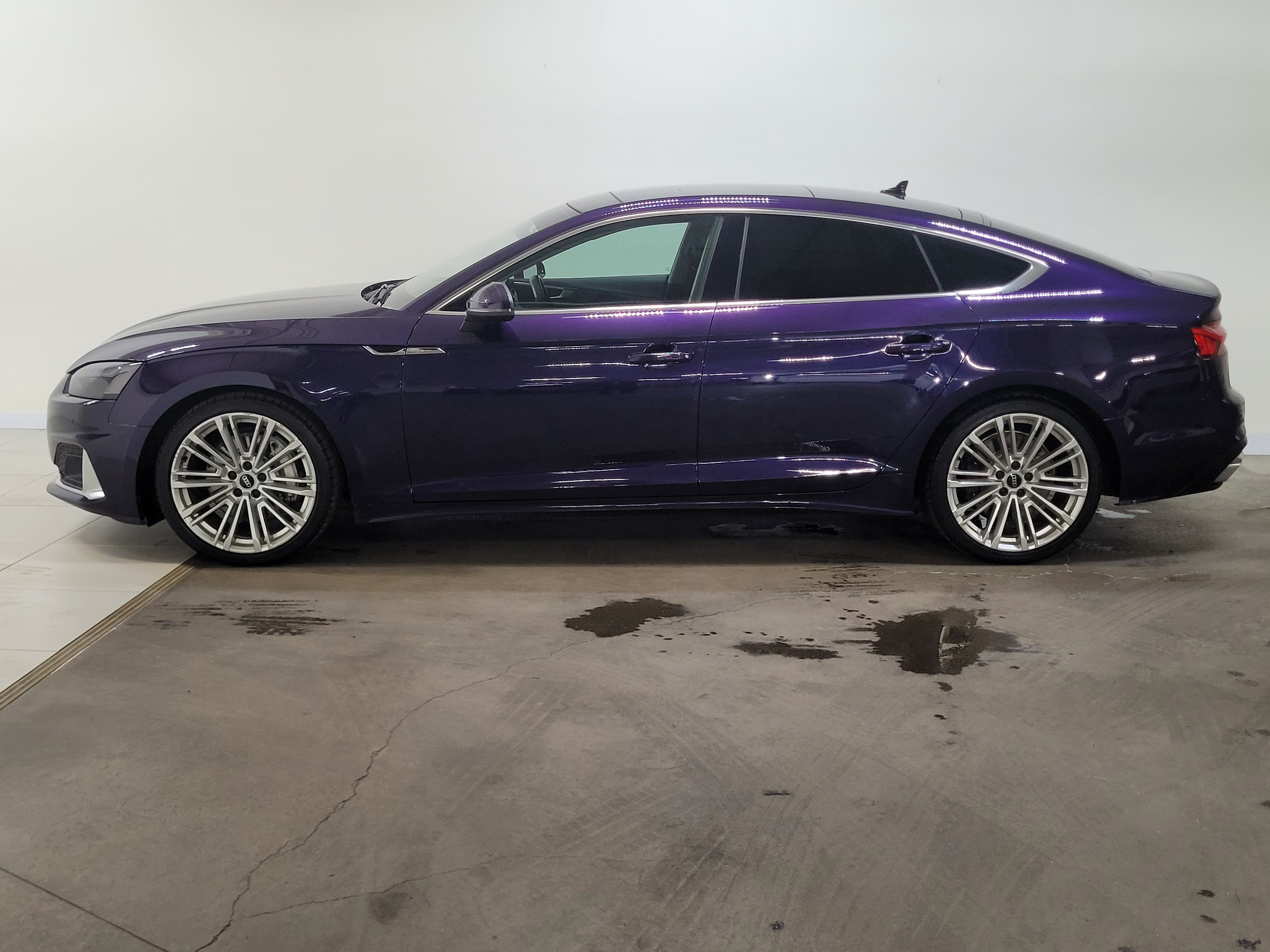 Audi -