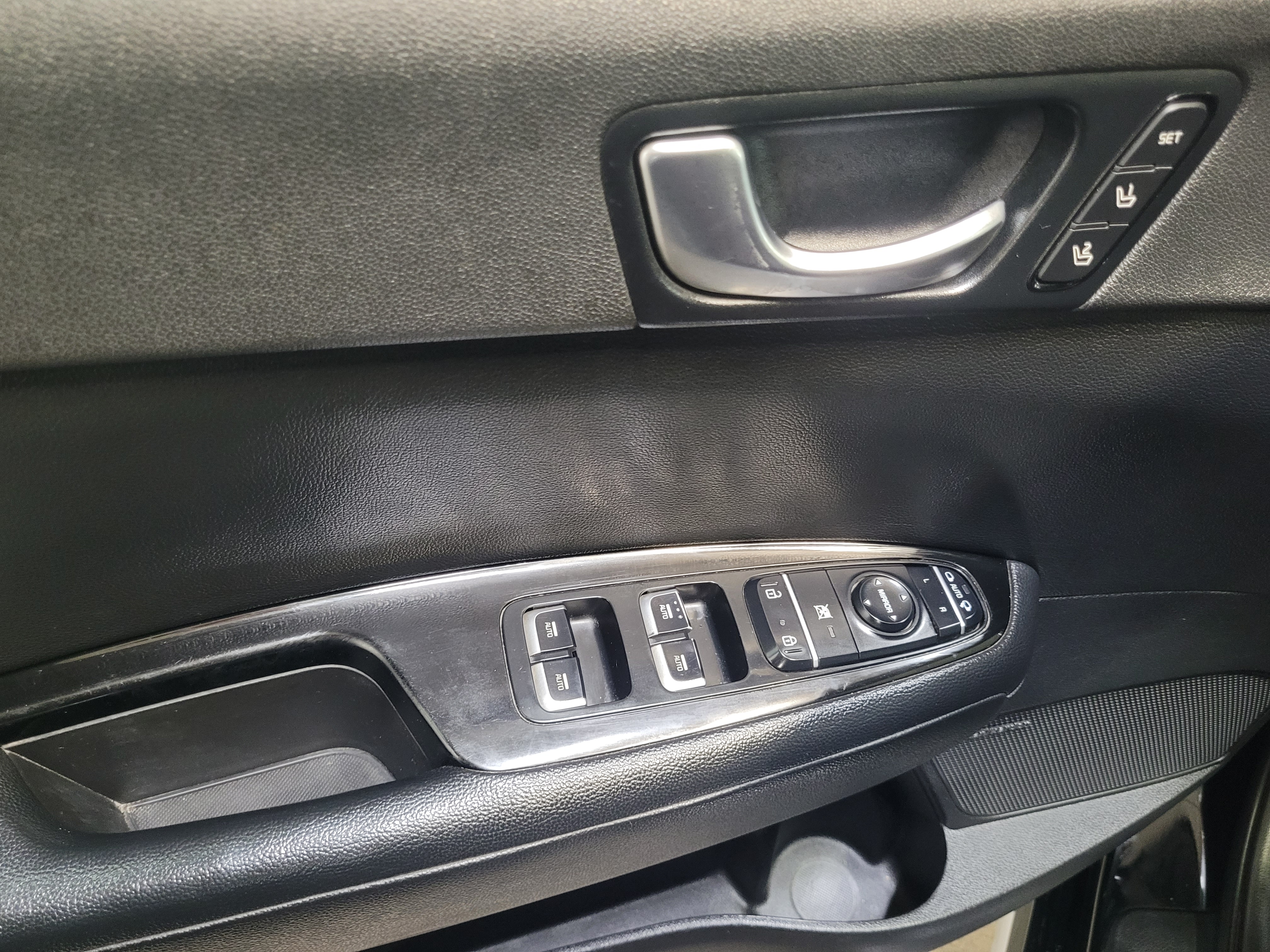 Kia -