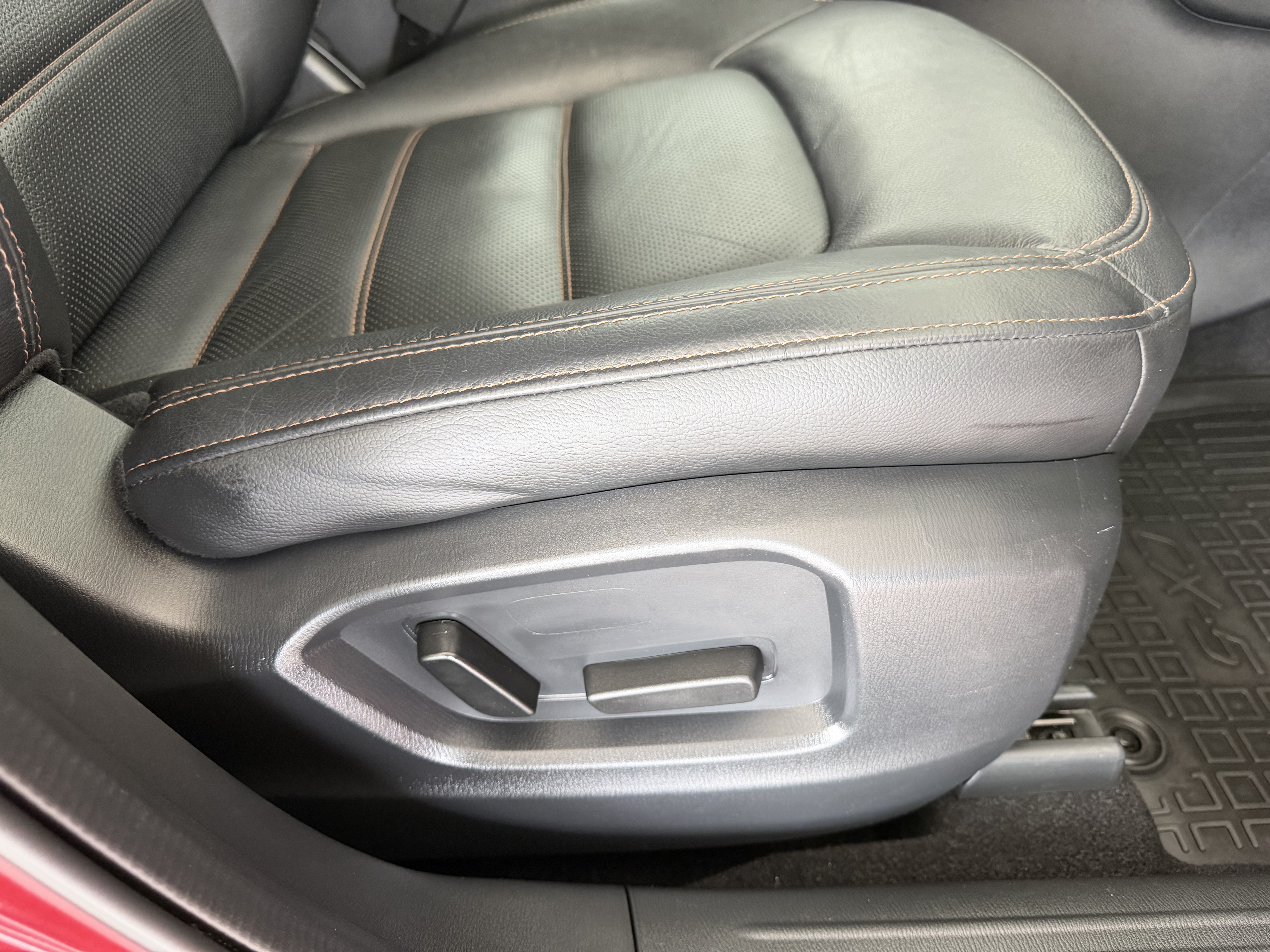 MAZDA -