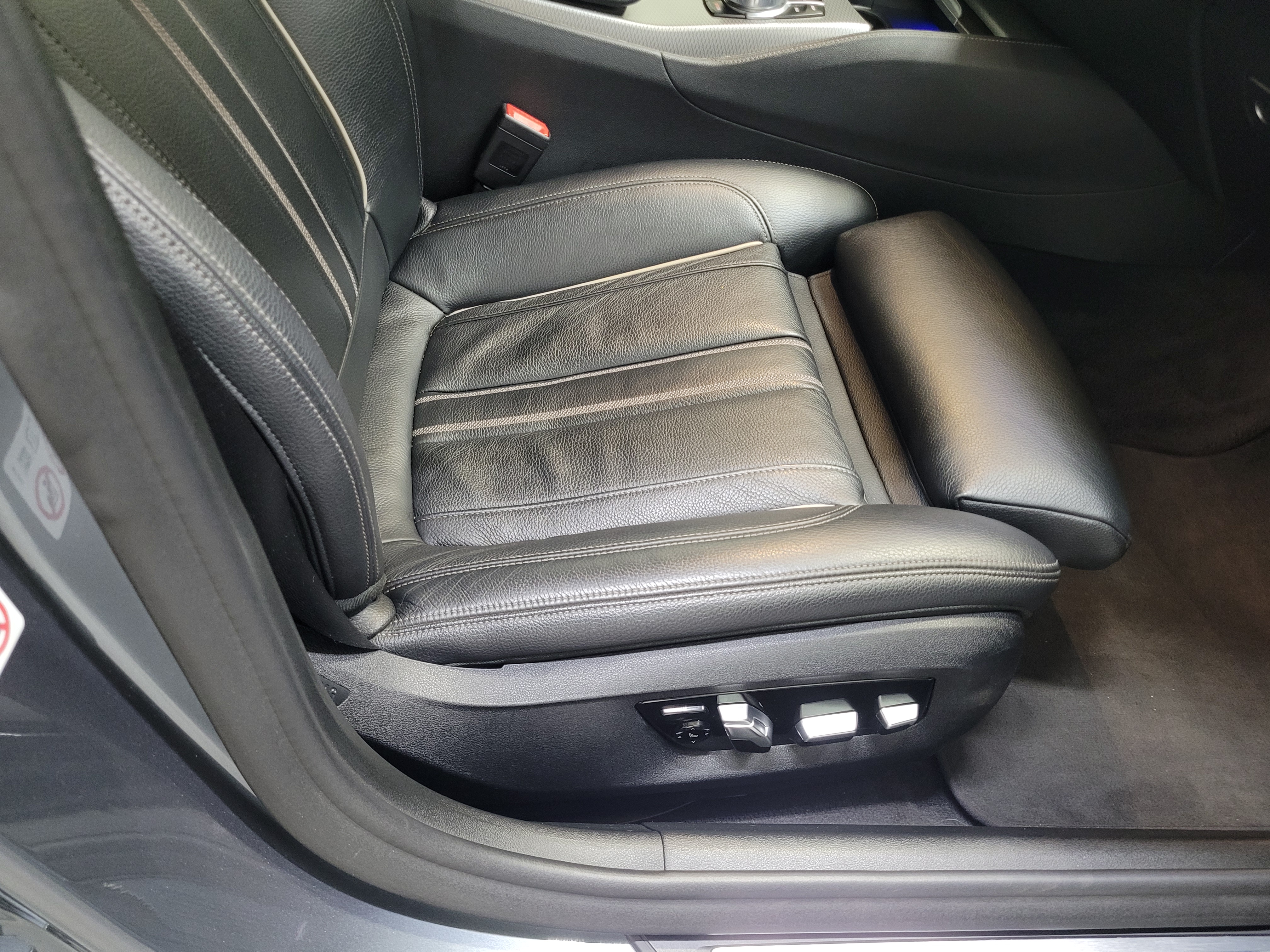 BMW -