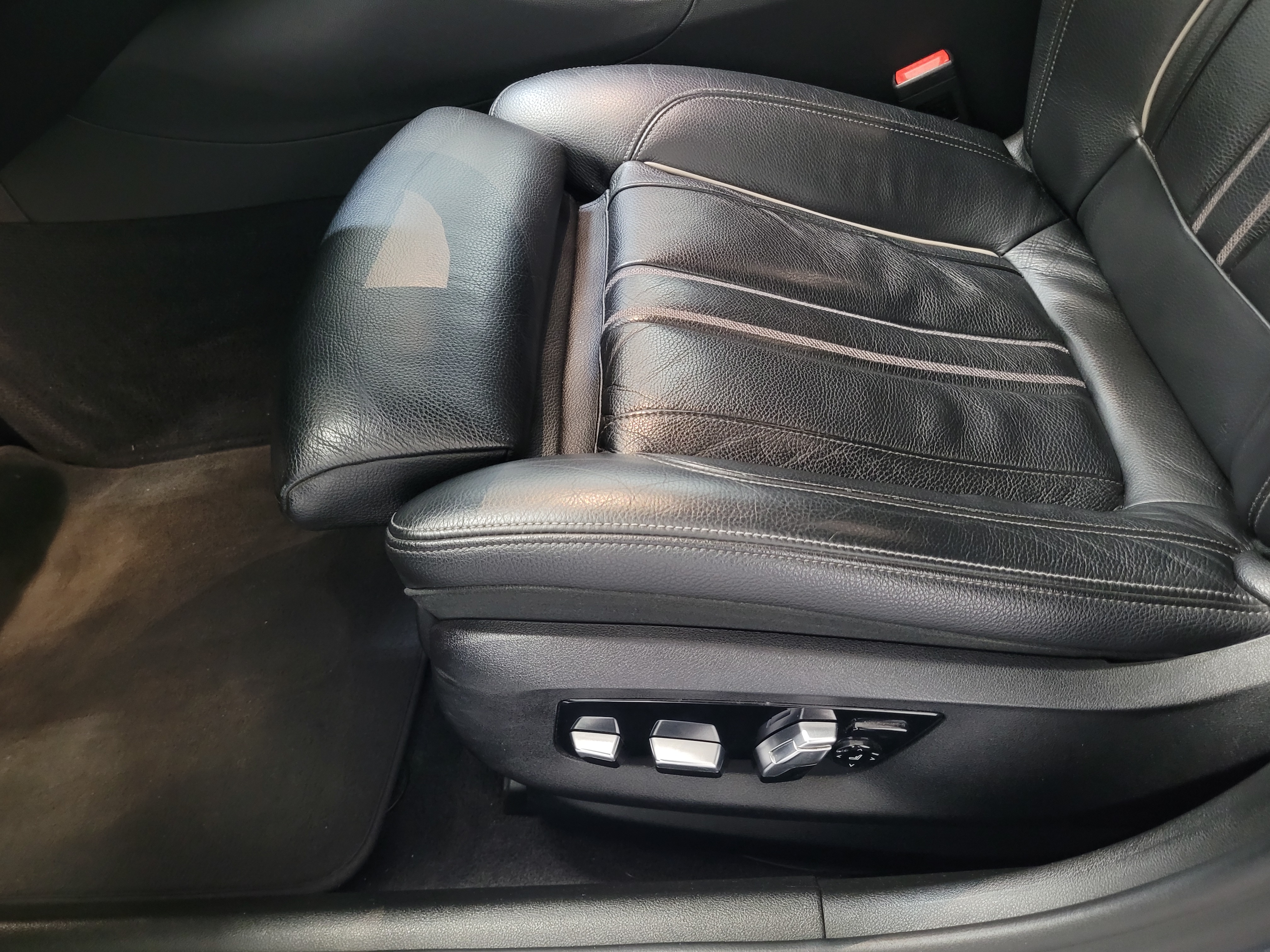 BMW -