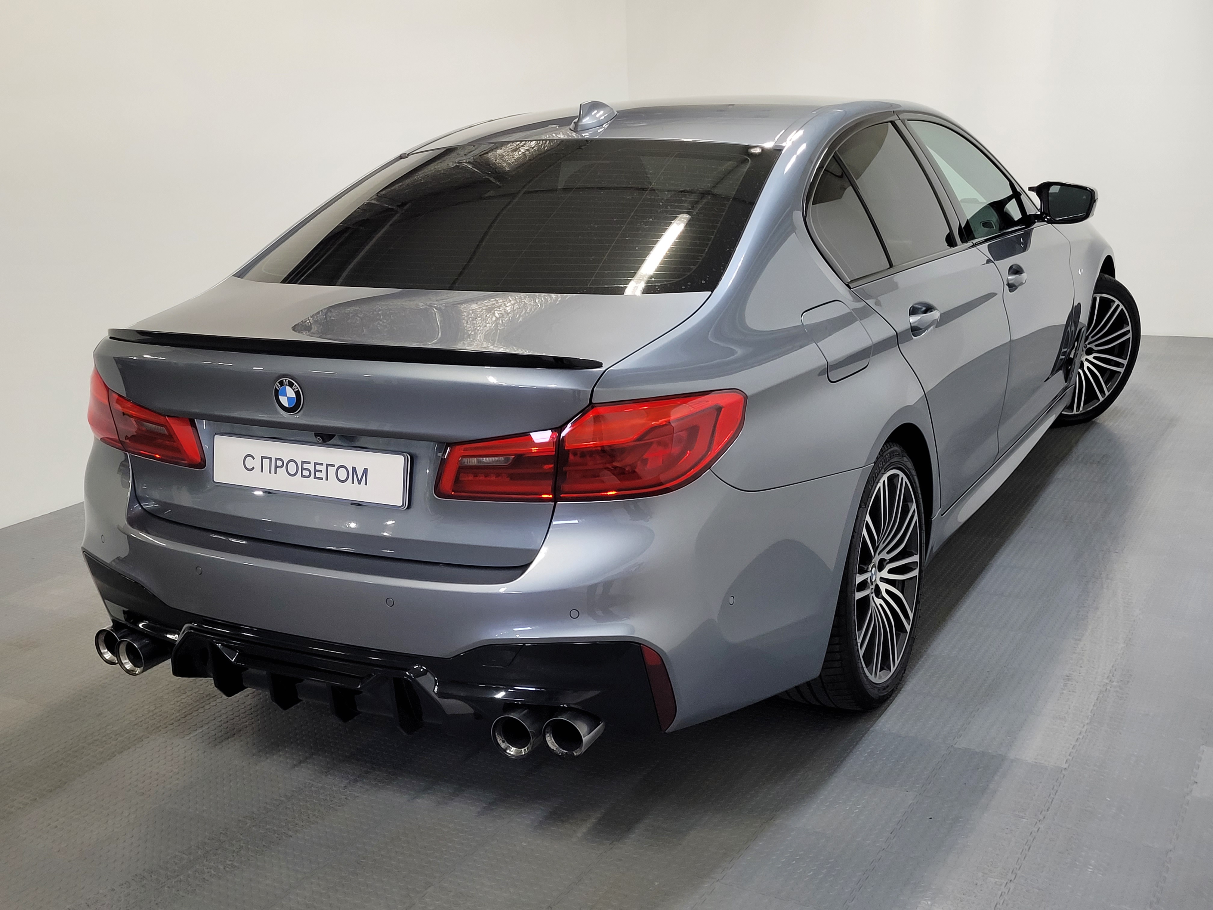 BMW -